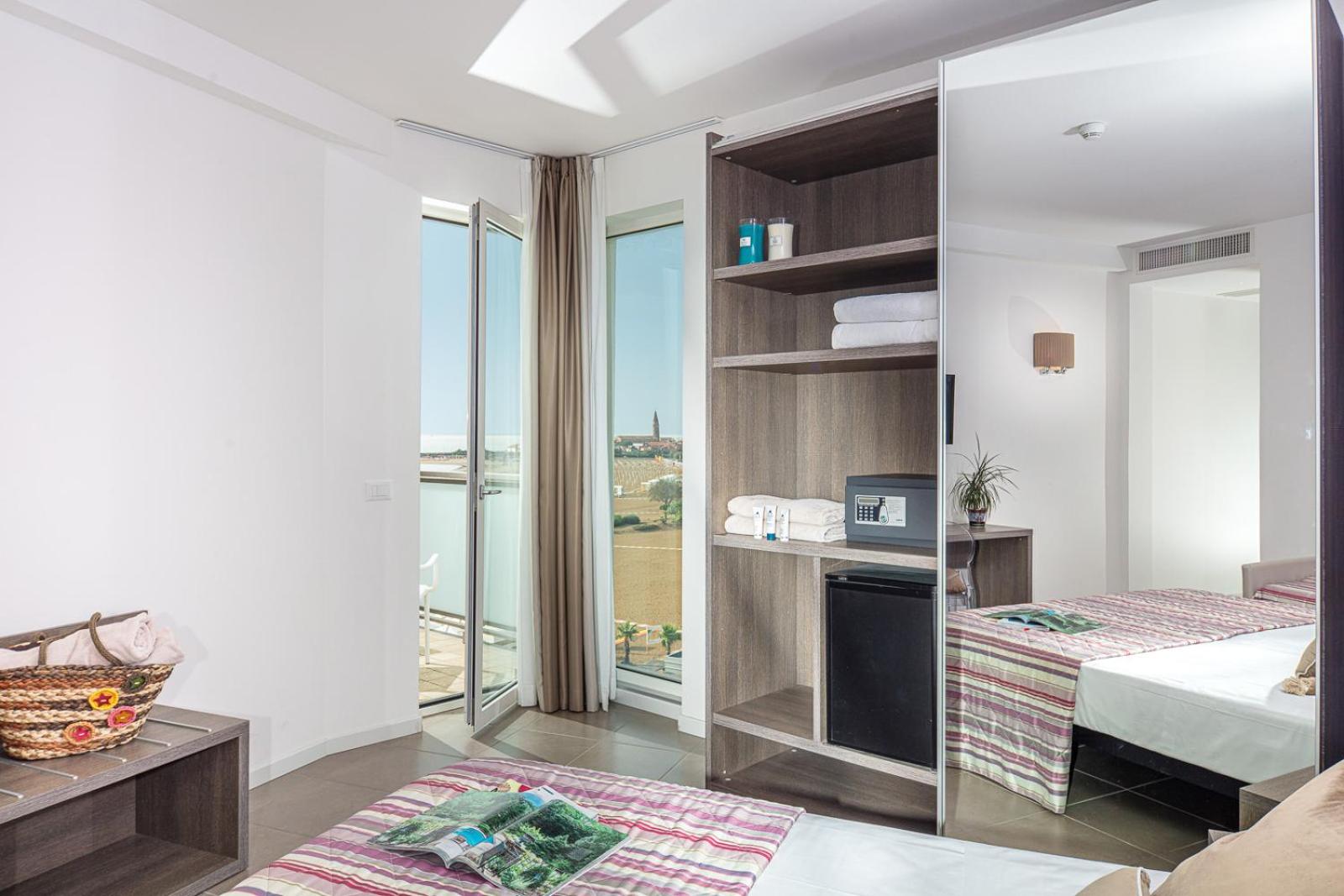 Superior Double or Twin Room with Balcony and Partial Sea View