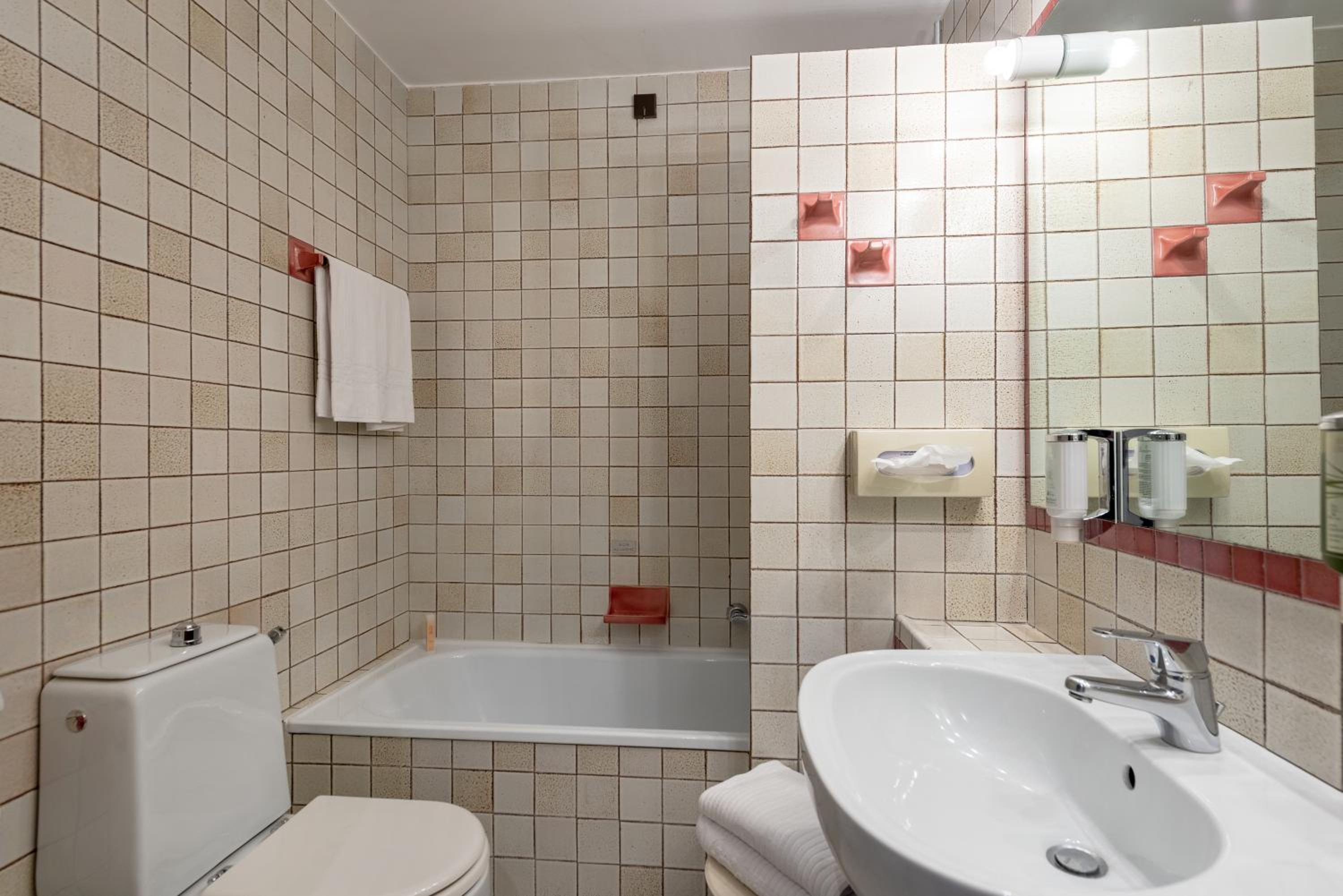 Economy Double or Twin Room