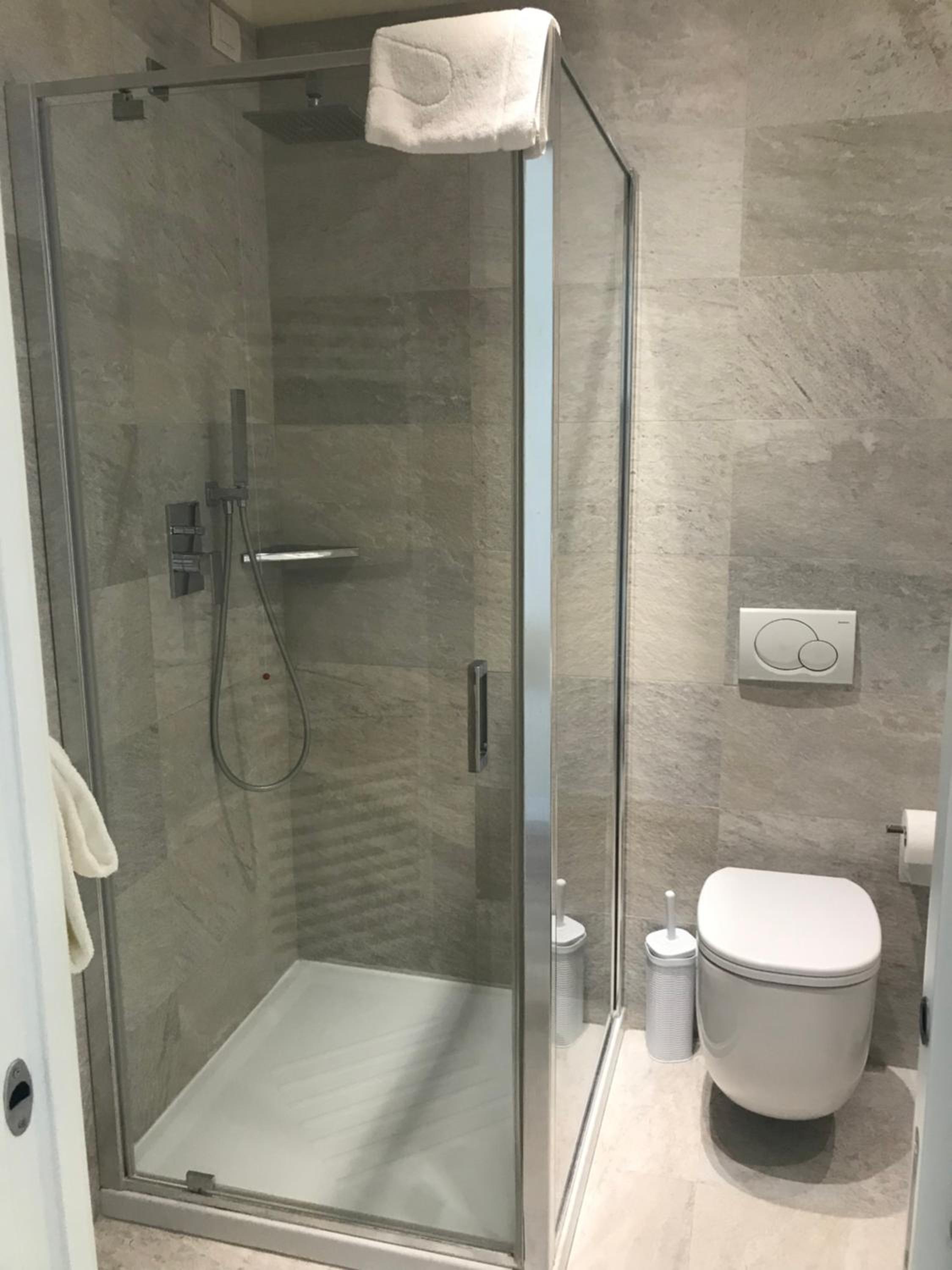 Panoramic Suite with Lateral Sea View