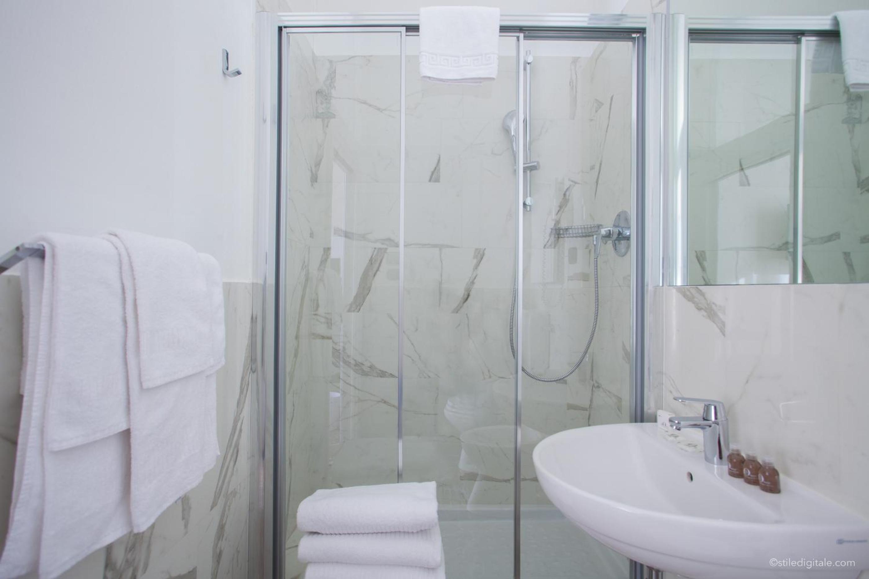 Double Room - Single Use