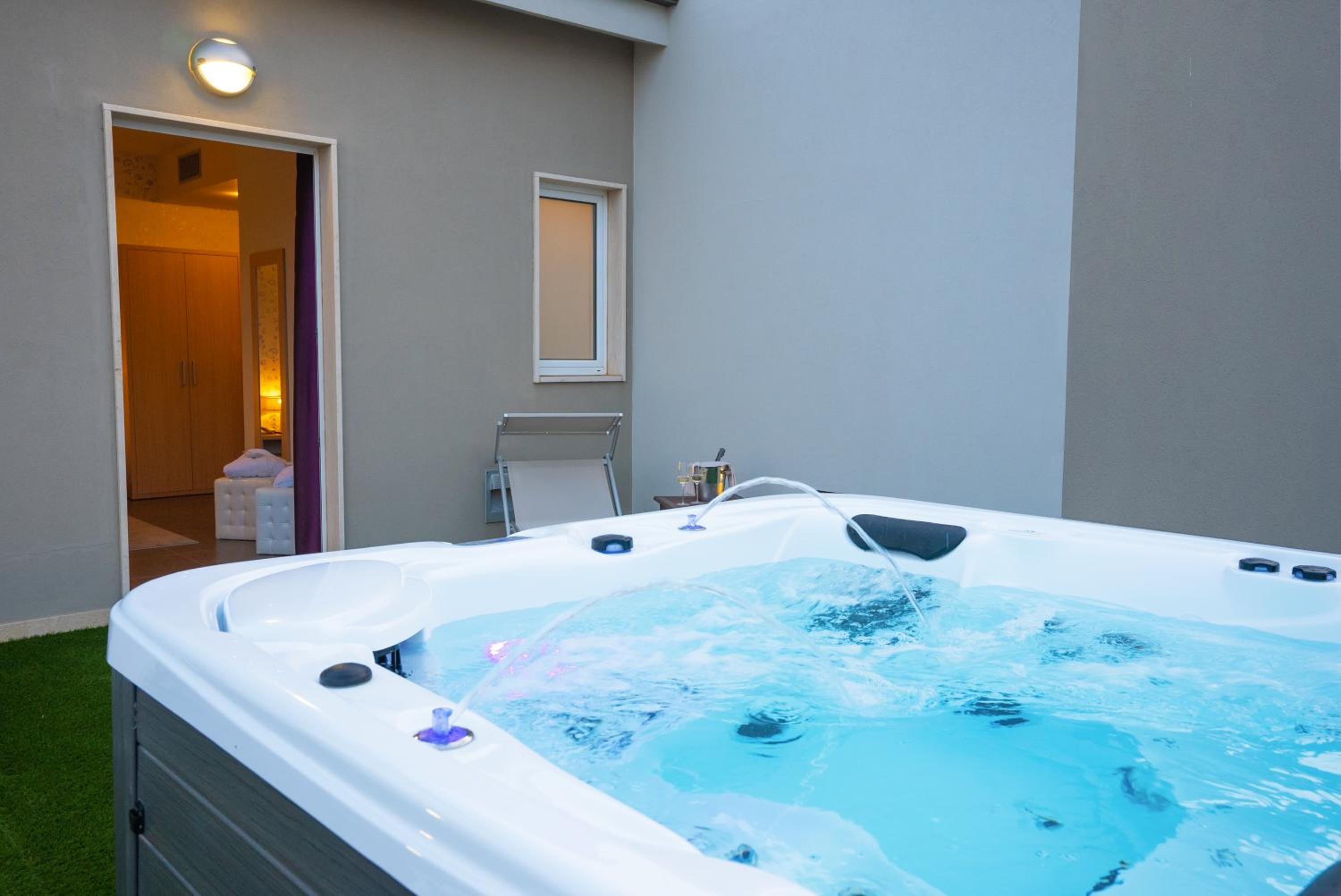 Suite with Private Pool