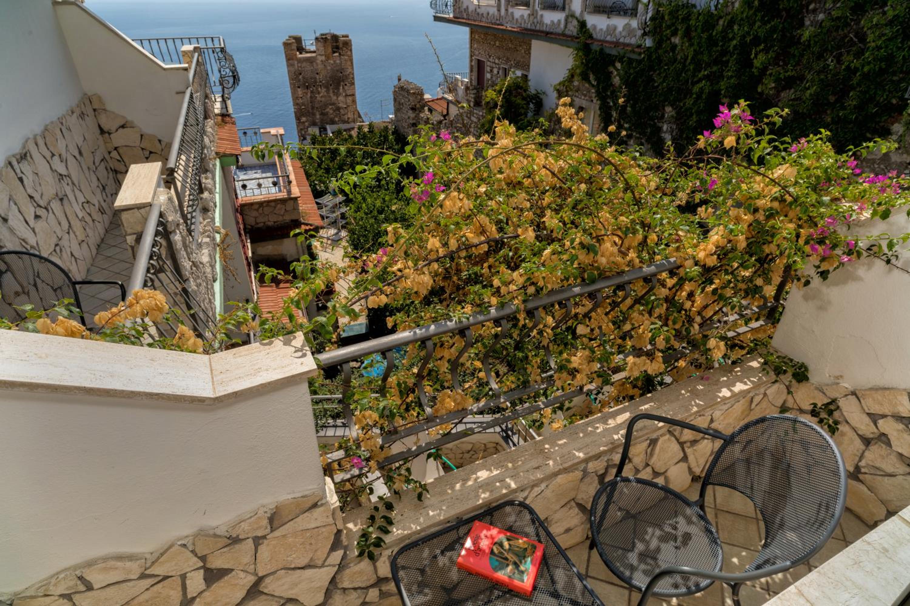 Double or Twin Room with Balcony and Sea View