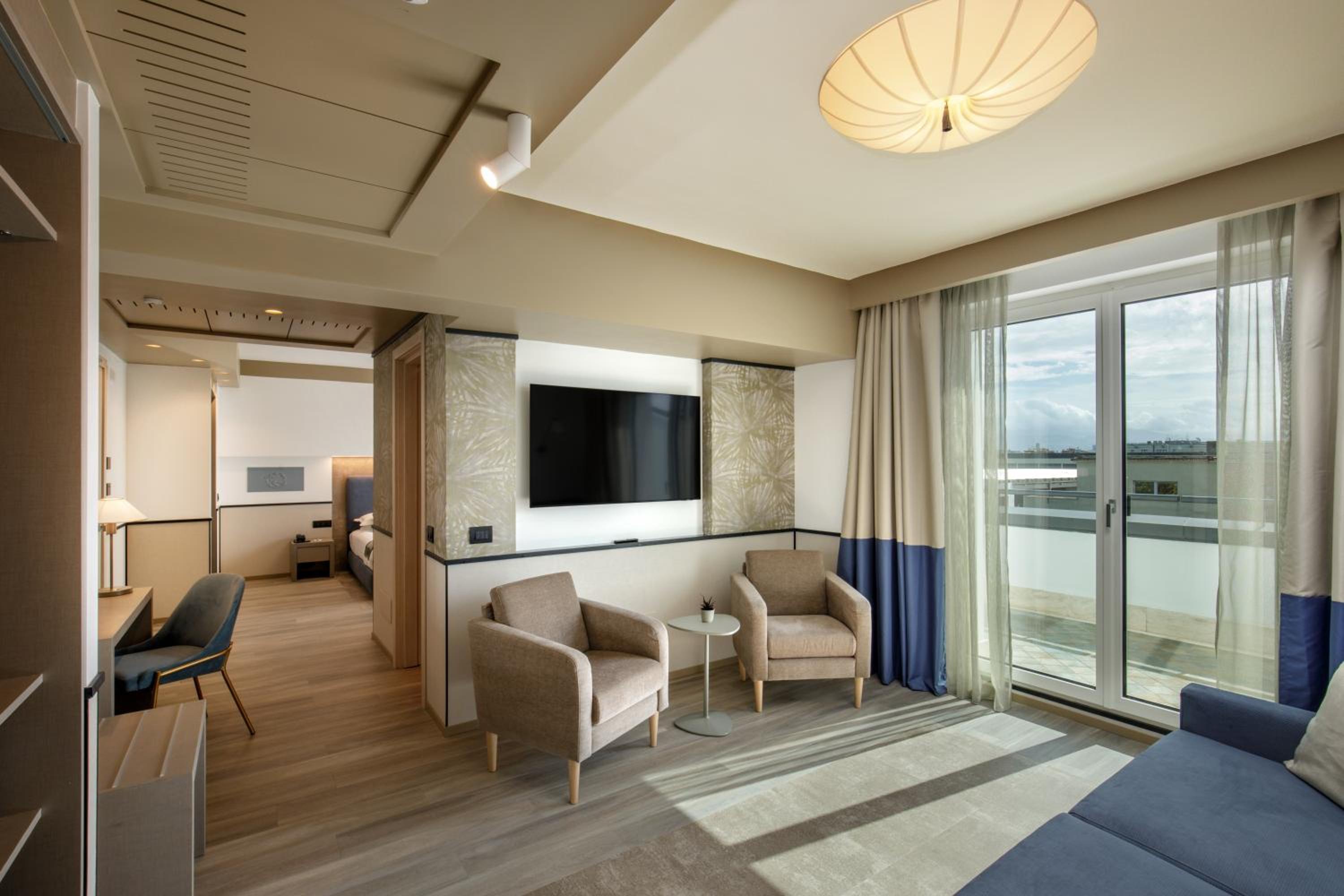 Superior Family Room