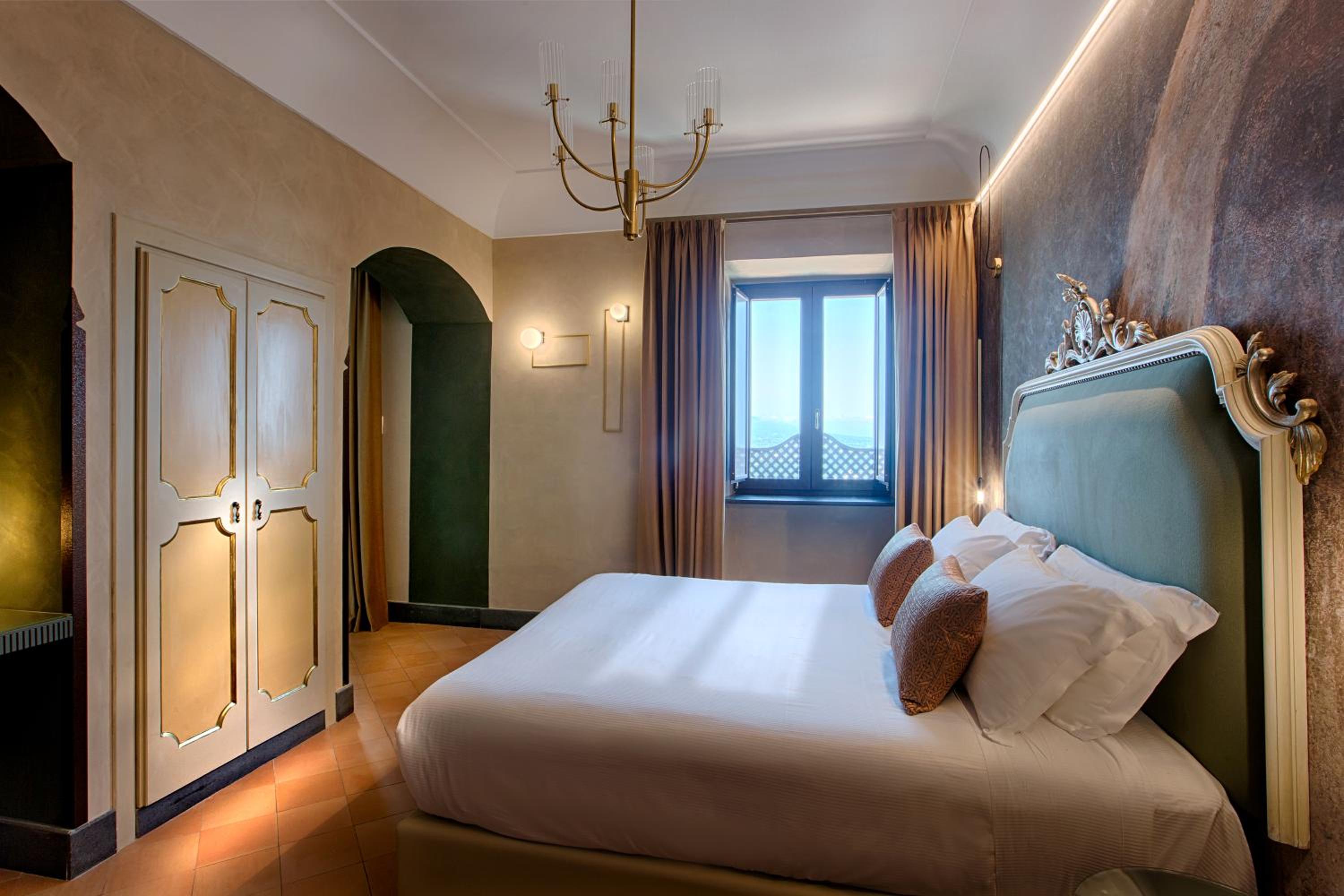 Superior Double or Twin Room with Sea View