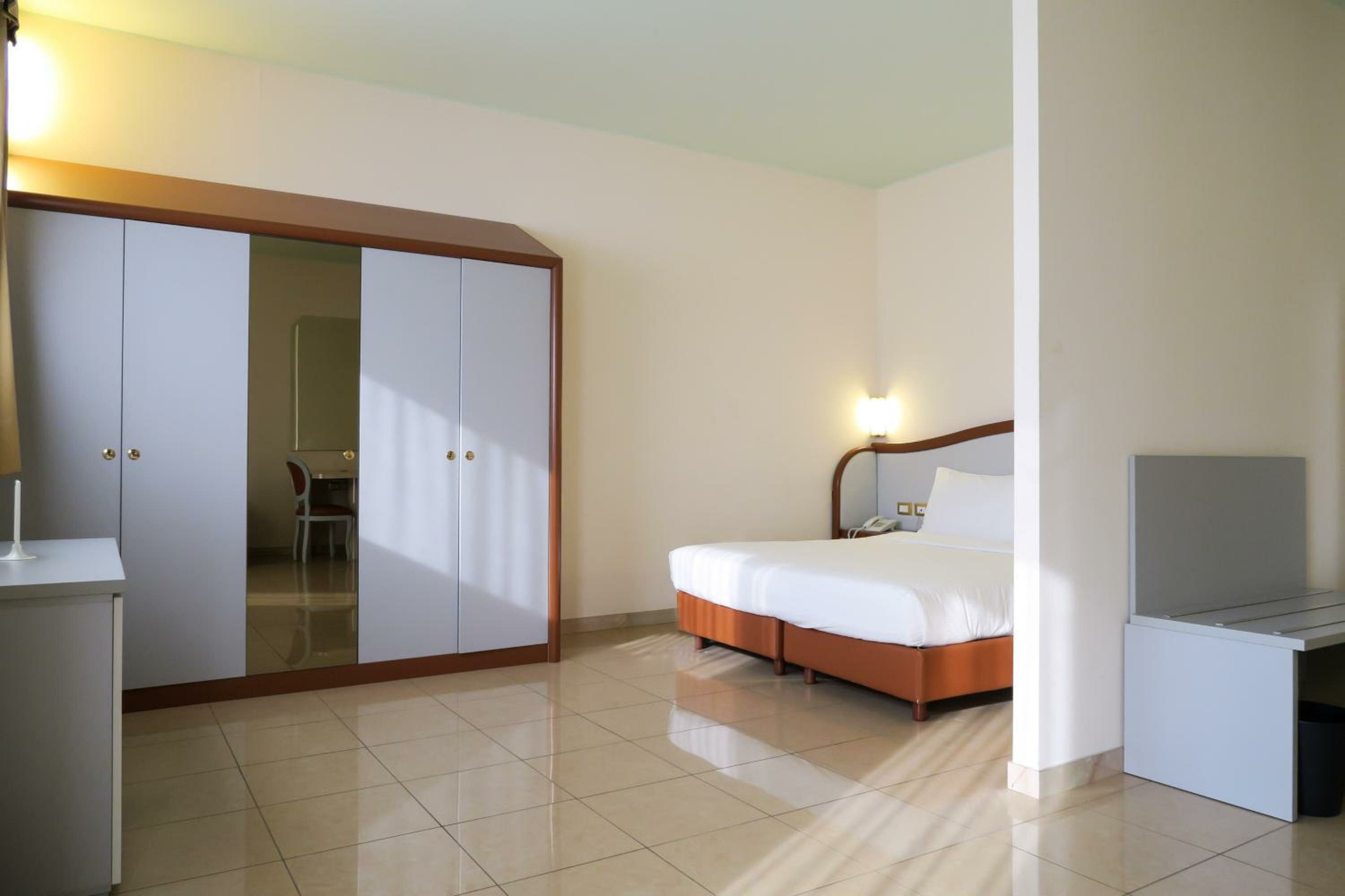 Single Room With Balcony