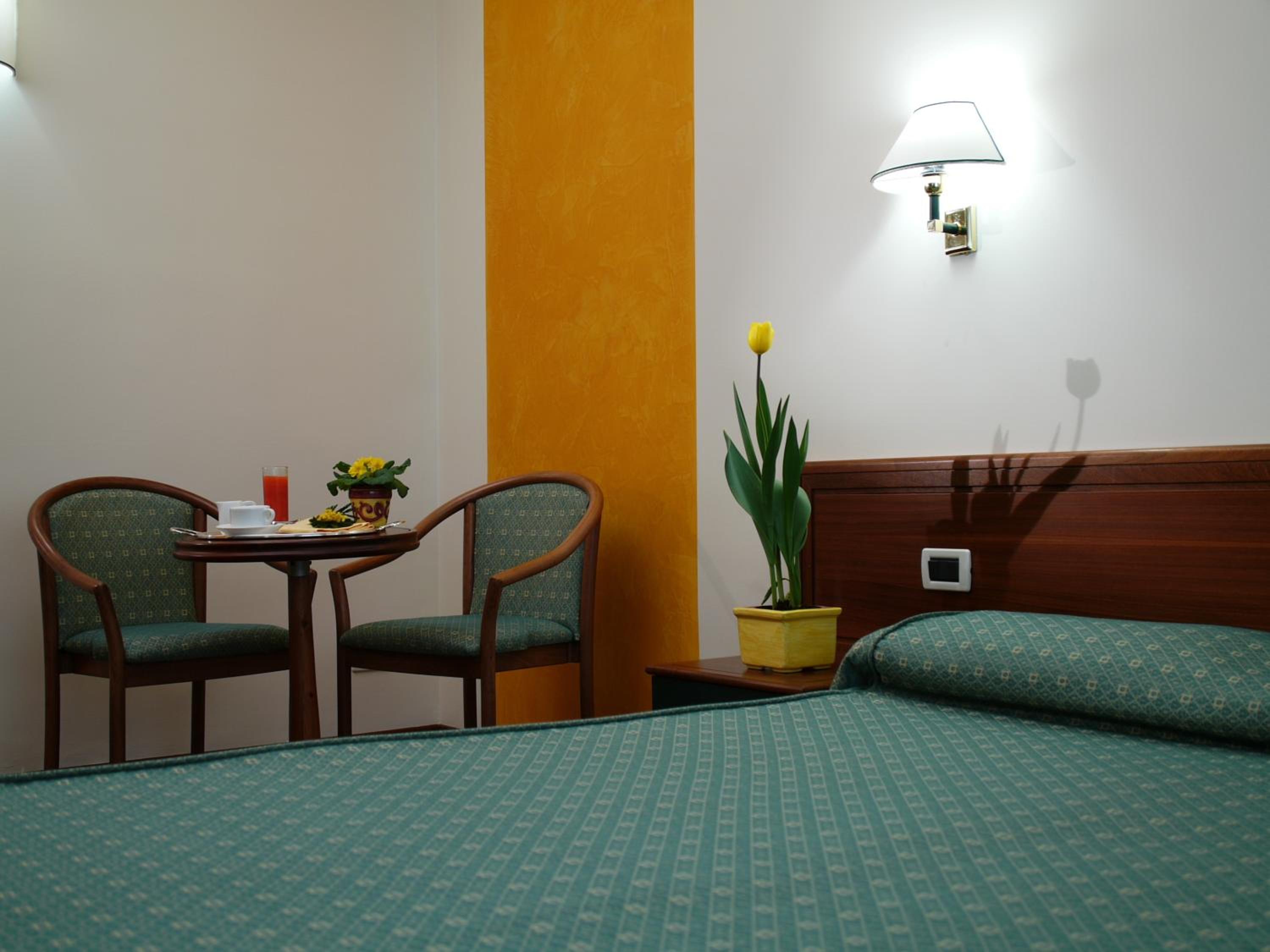 Classic Double or Twin Room with Internal View