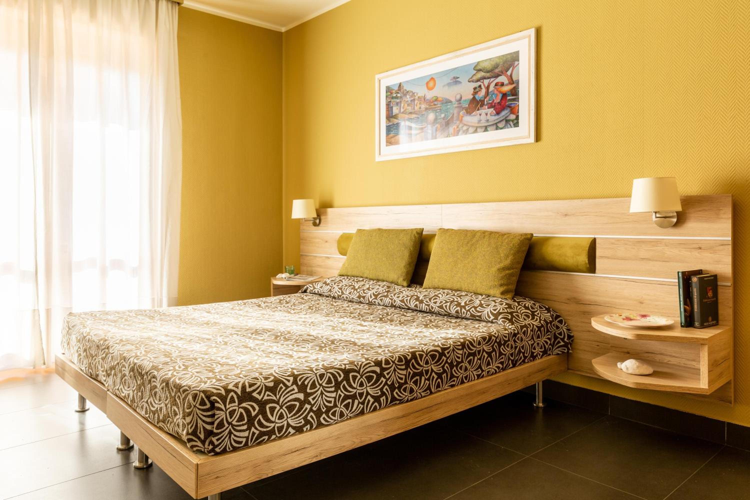 Comfort Double or Twin Room