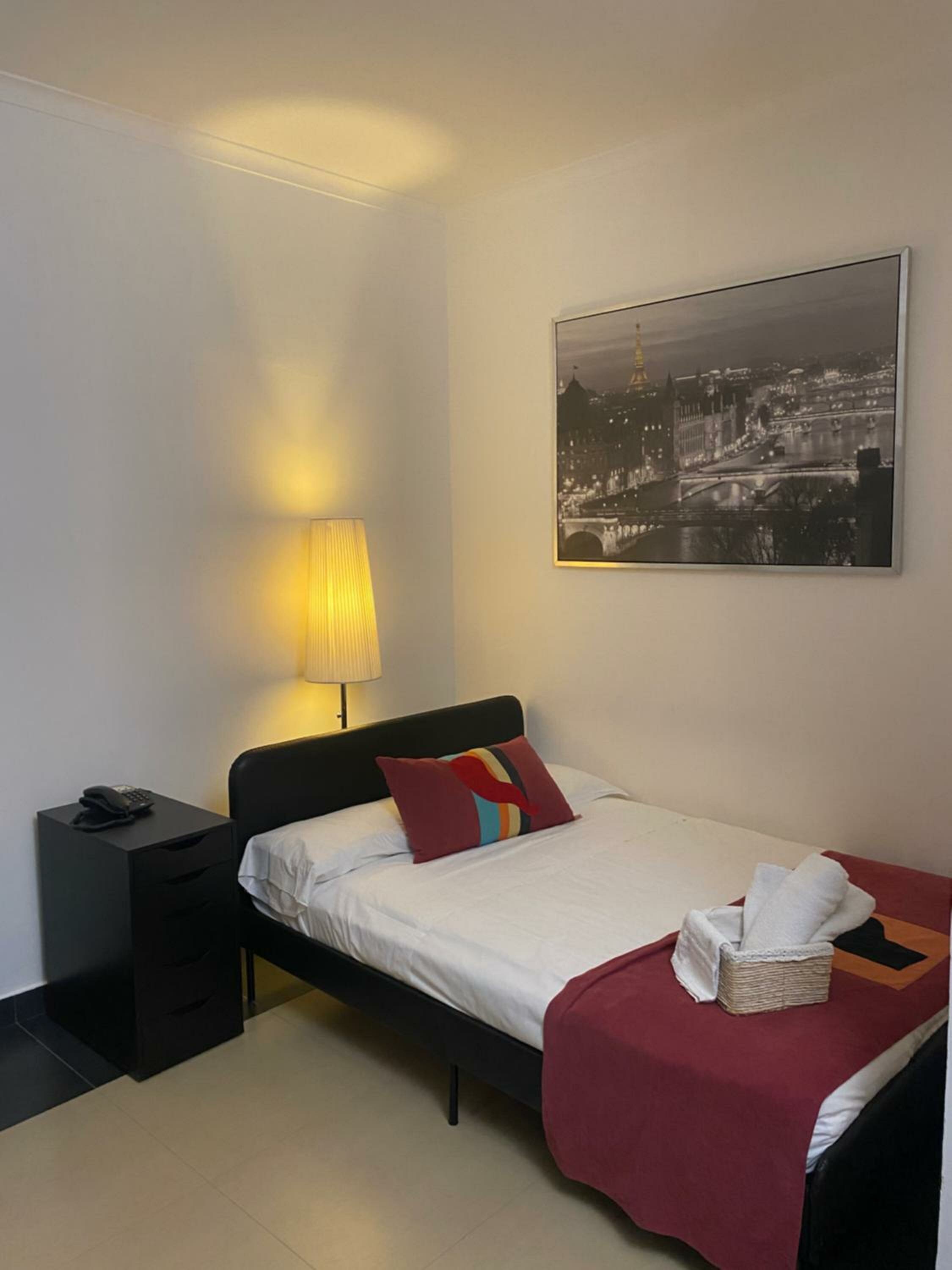 Economy Single Room