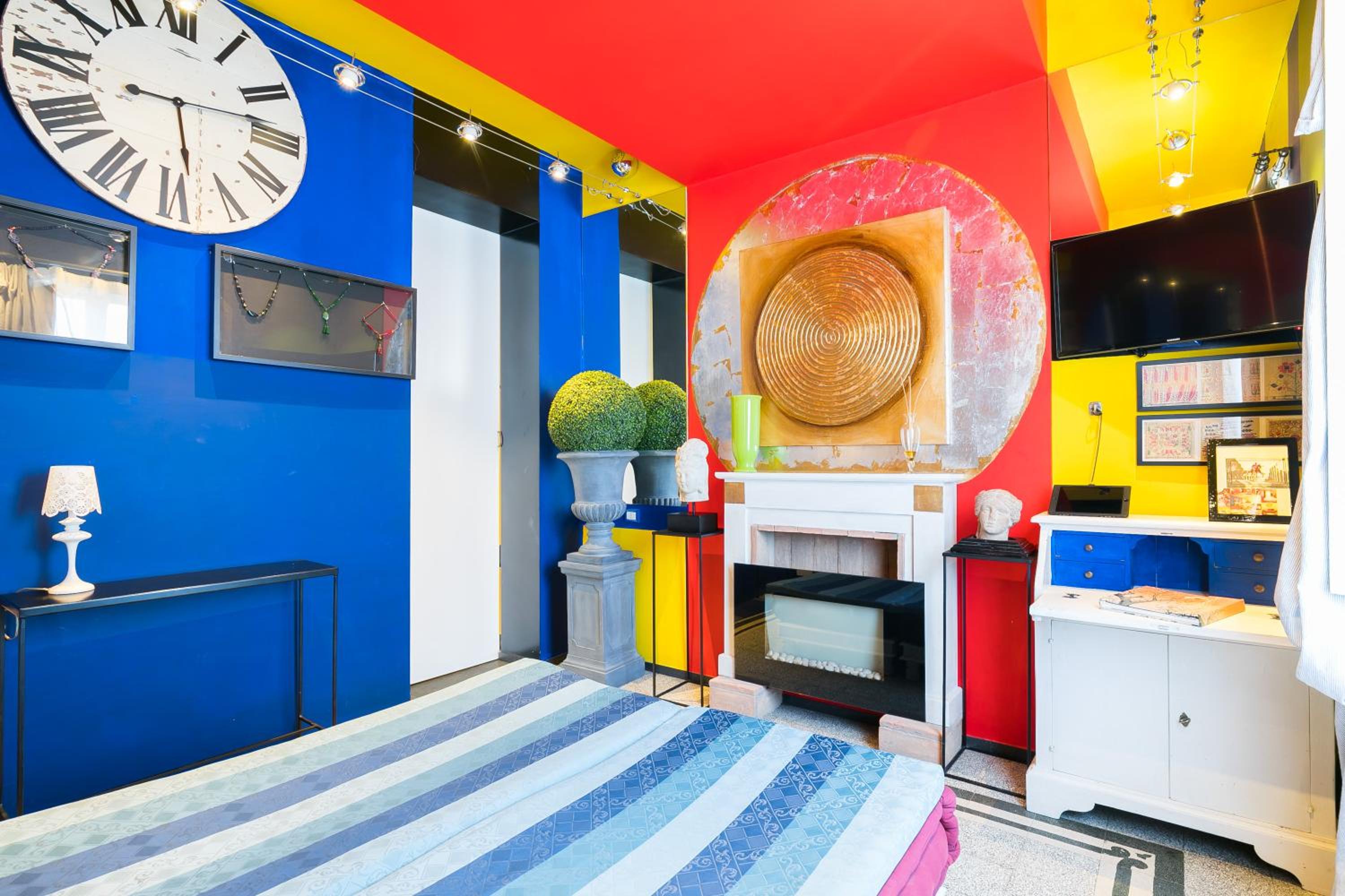 Luxury Penthouse Apartment with Terrace