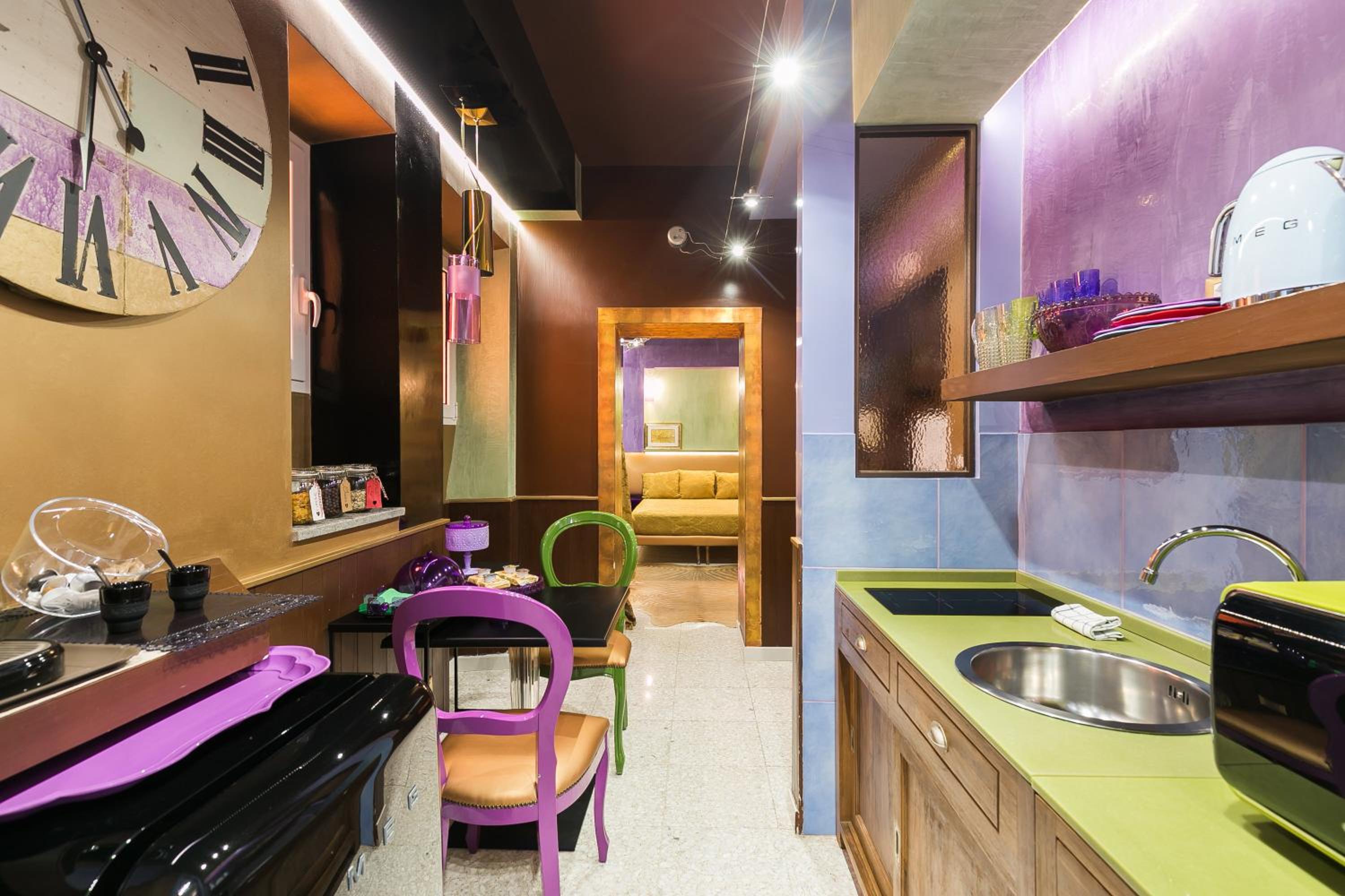 One-Bedroom Apartment with Terrace