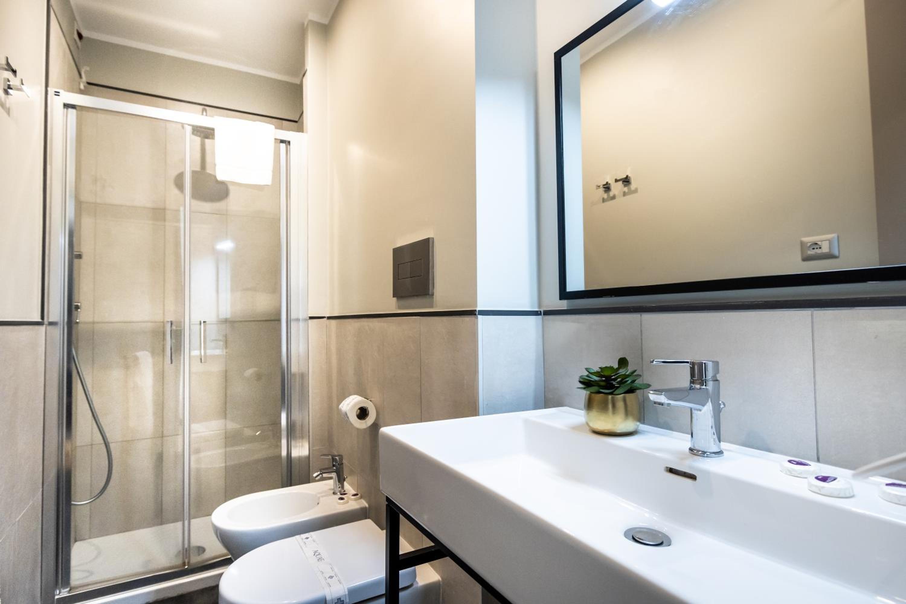 Premium Quadruple Room