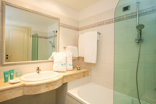Classic Triple Room в Hotel Del Golfo