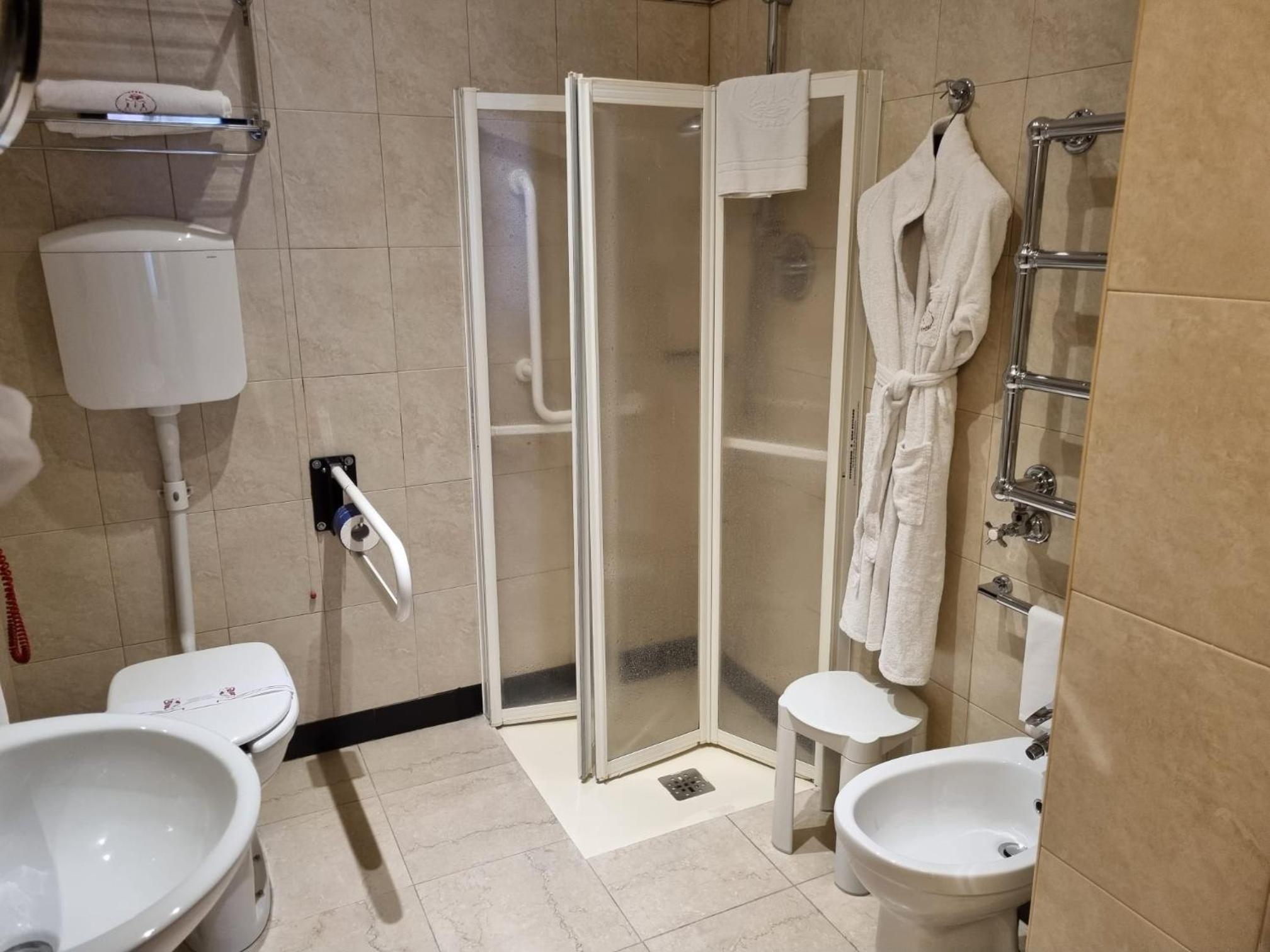 Compact Room