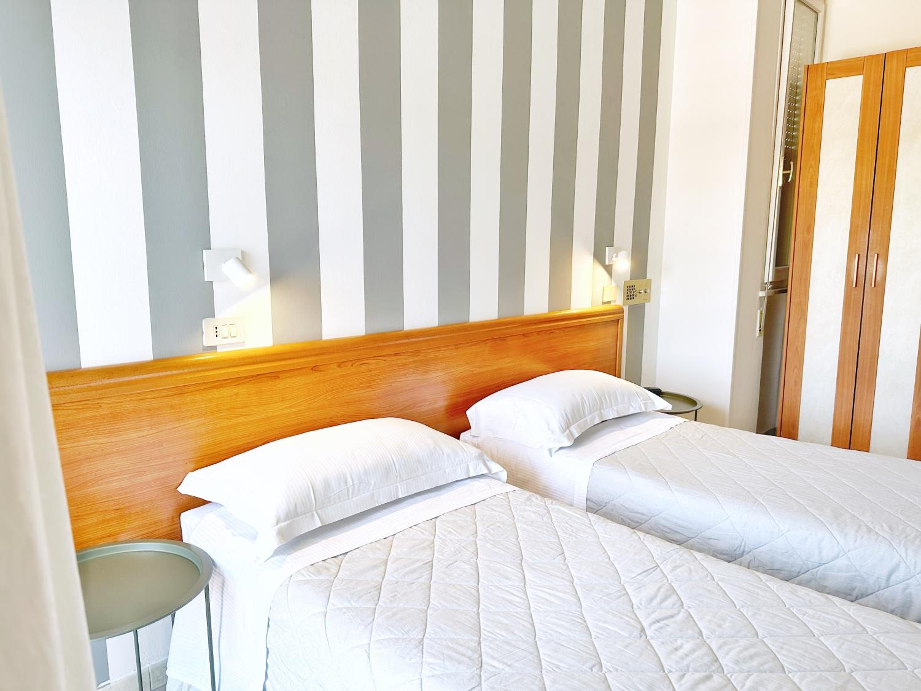 Comfort Double Room with Terrace