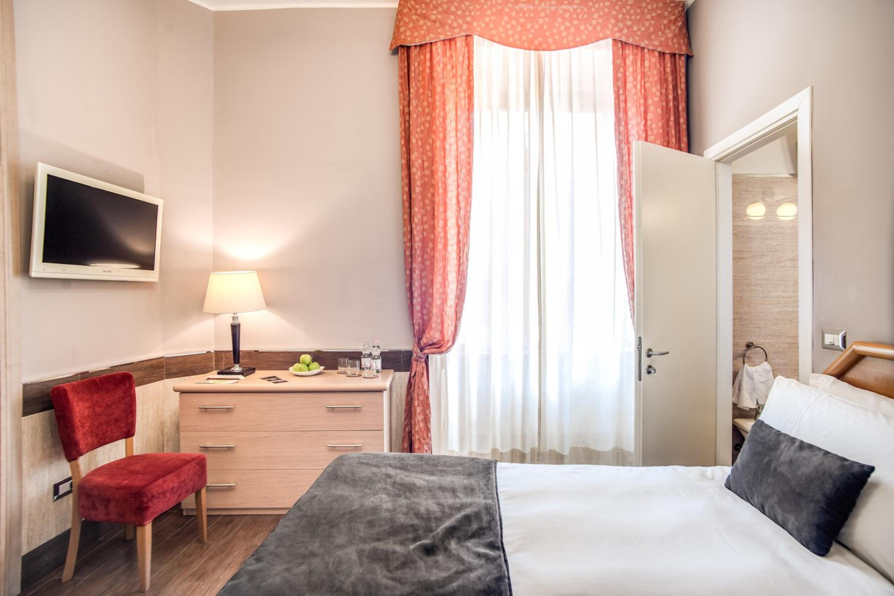 Double Twin with Extra Bed