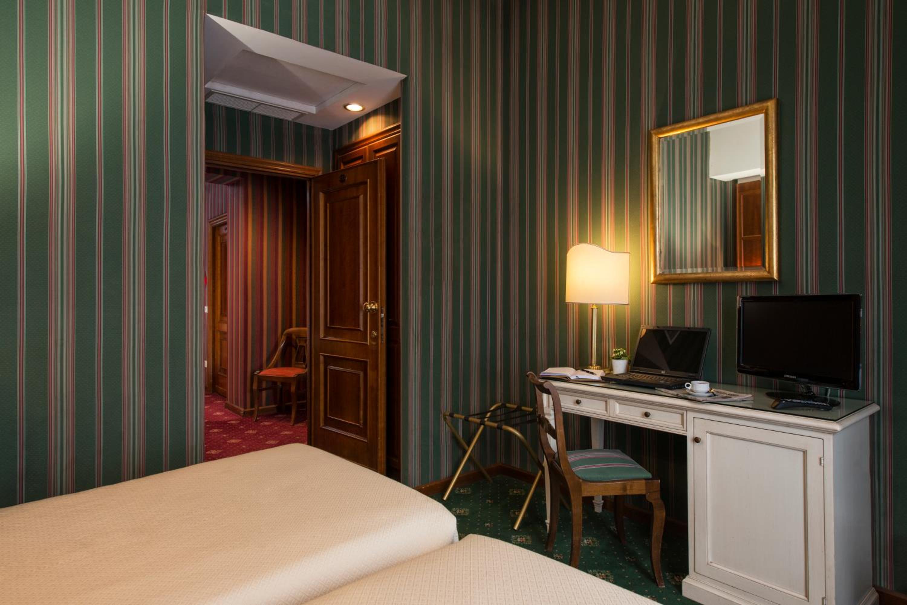 Classic Double or Twin Room