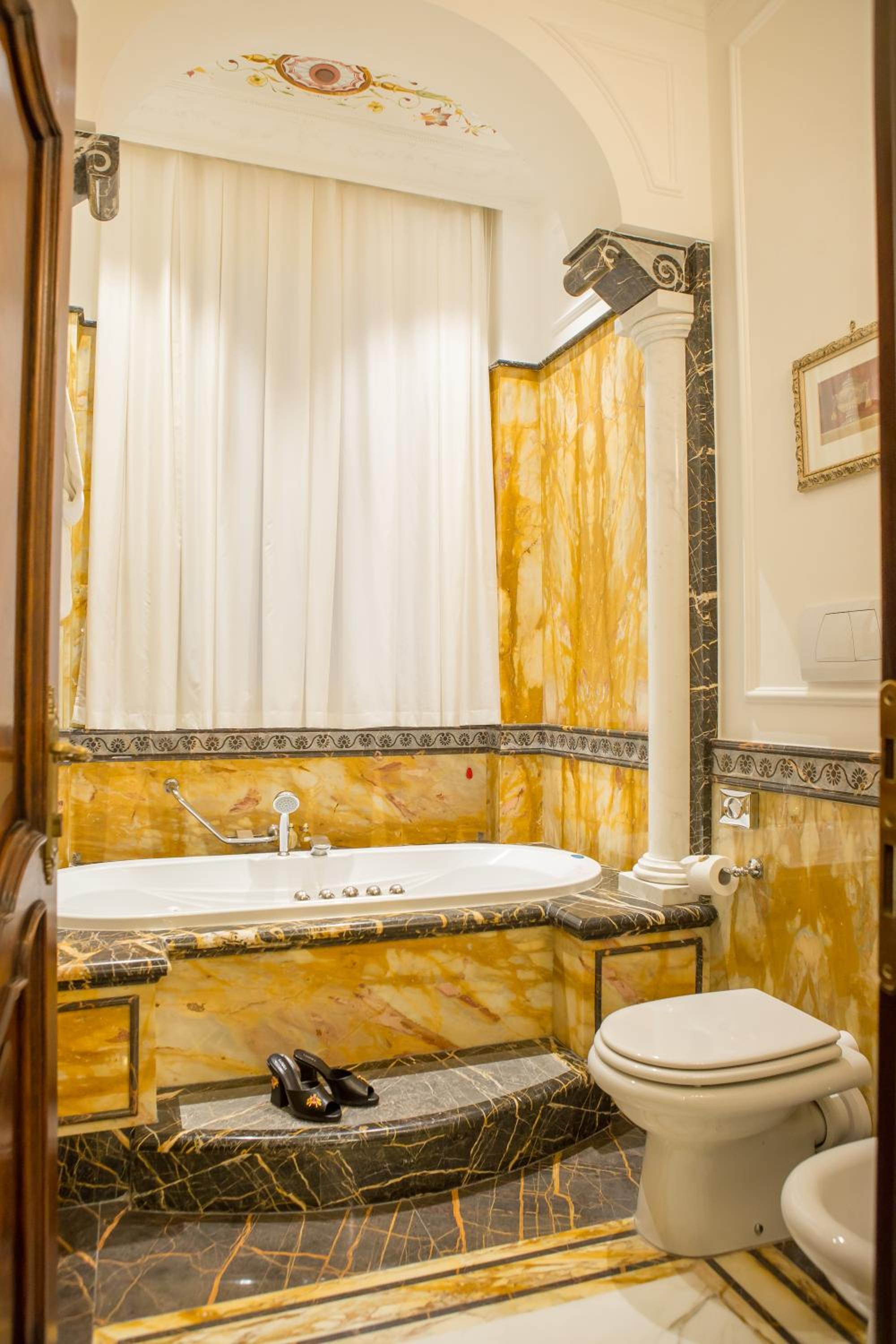 Royal Suite