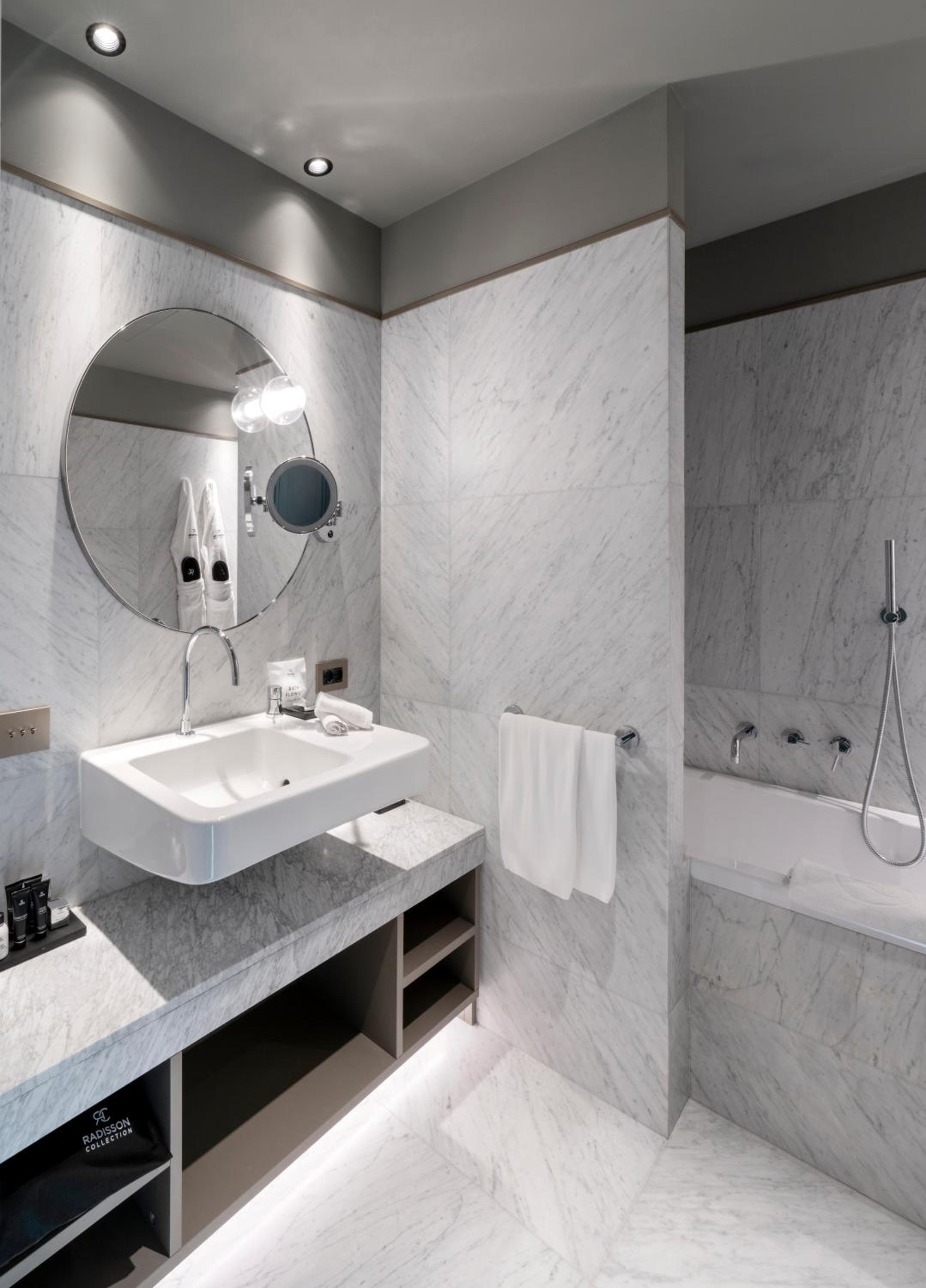 Collection Premium - Corner Room