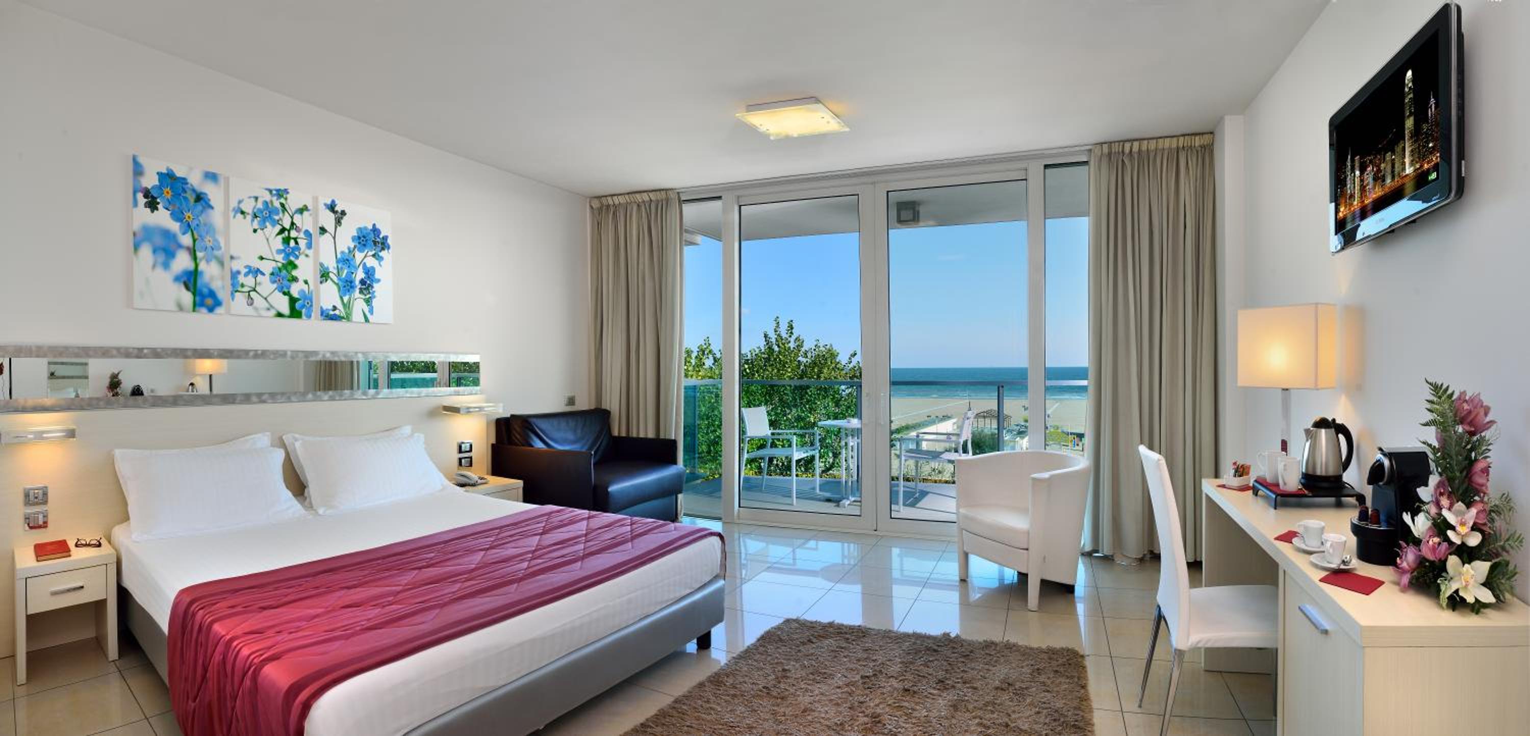 Privilege Room with 1 Double Bed and 1 Single Bed, Sea Front