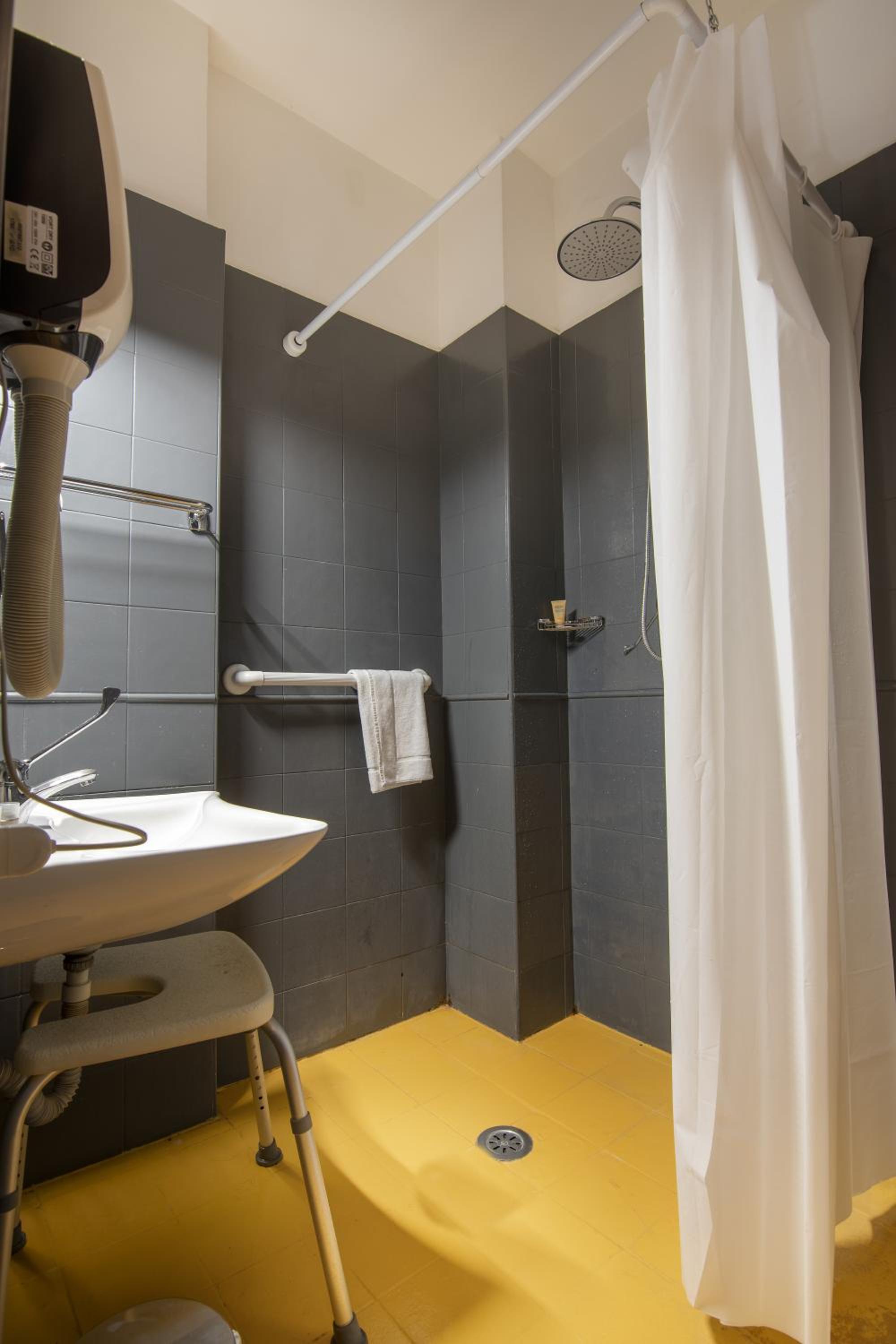 Double Room - Disability Access