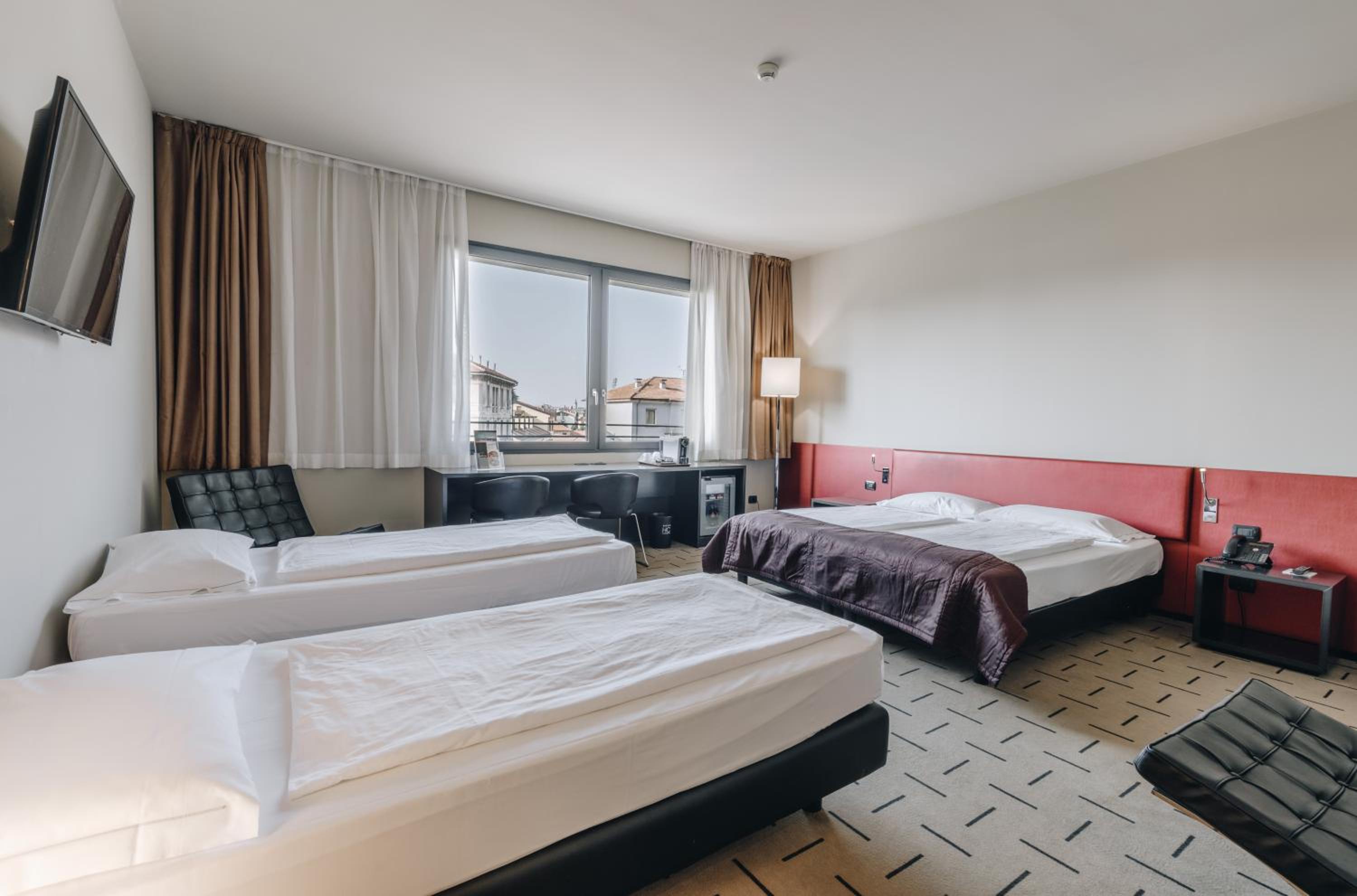 Superior Quadruple Room