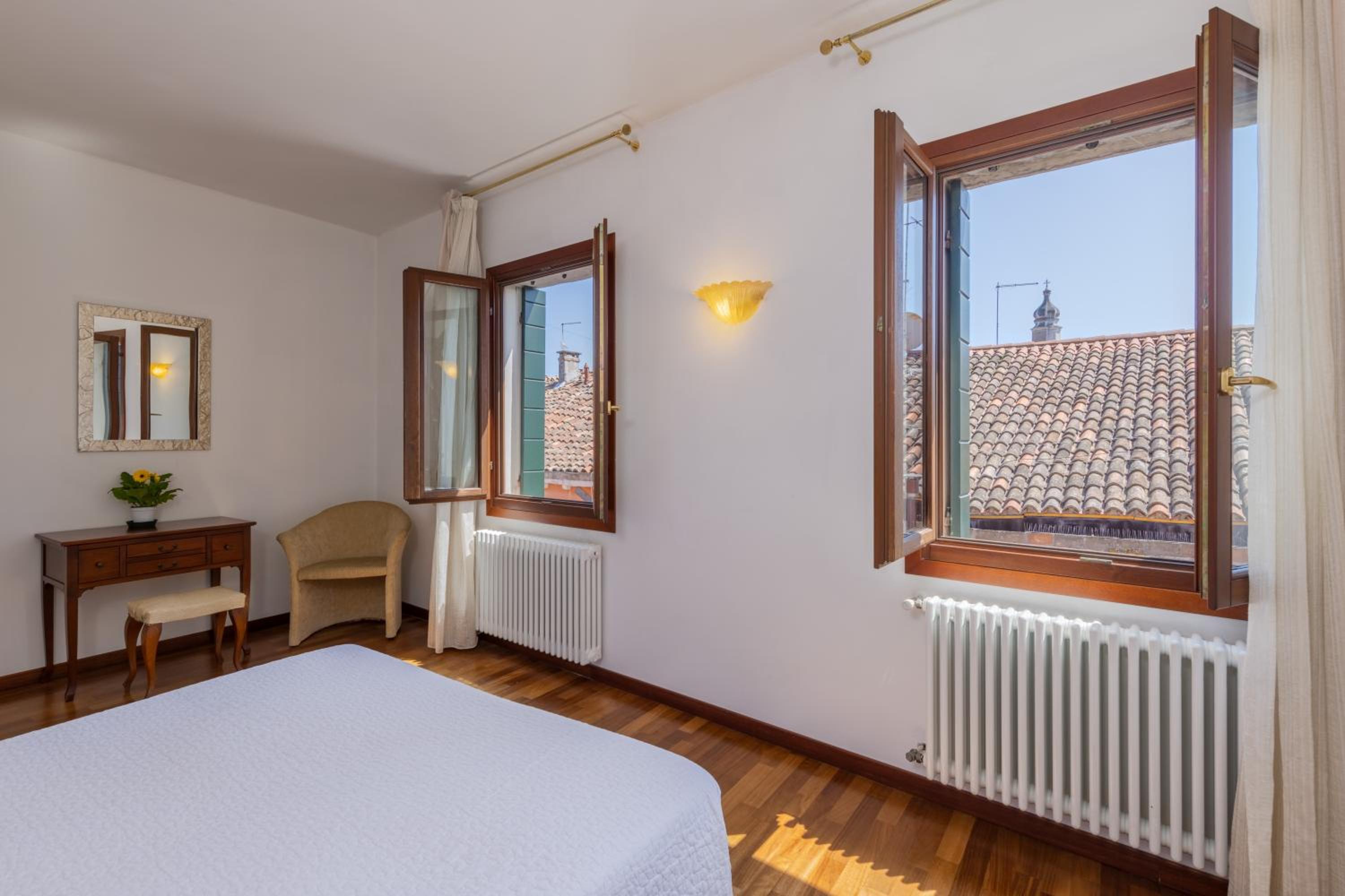 One-Bedroom Apartment with Garden View