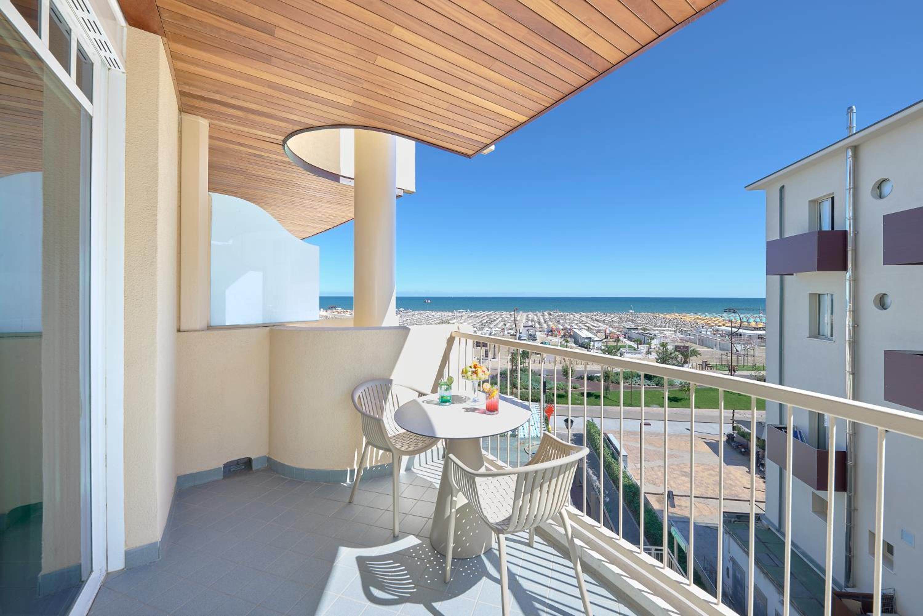 Double or Twin Room with Sea View and Spa Access