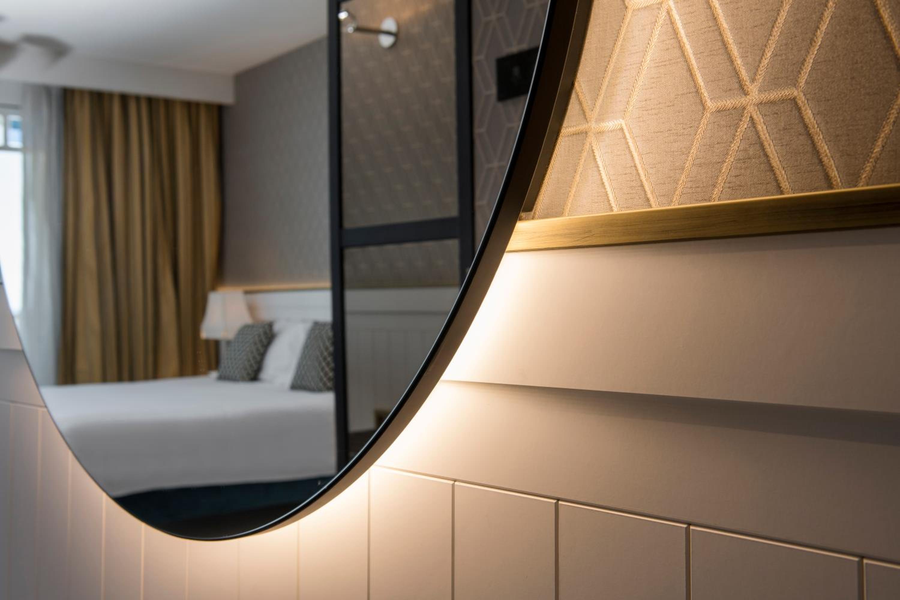 Double or Twin Room with Sea View and Spa Access