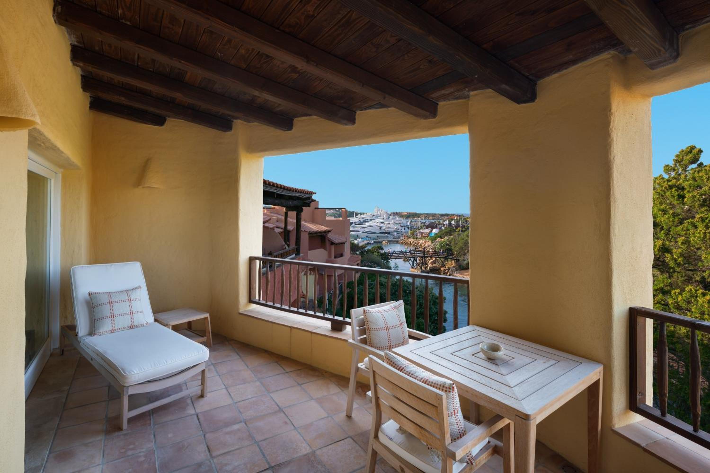 Premium Suite, Kind Size Bed, Sea View, Terrace