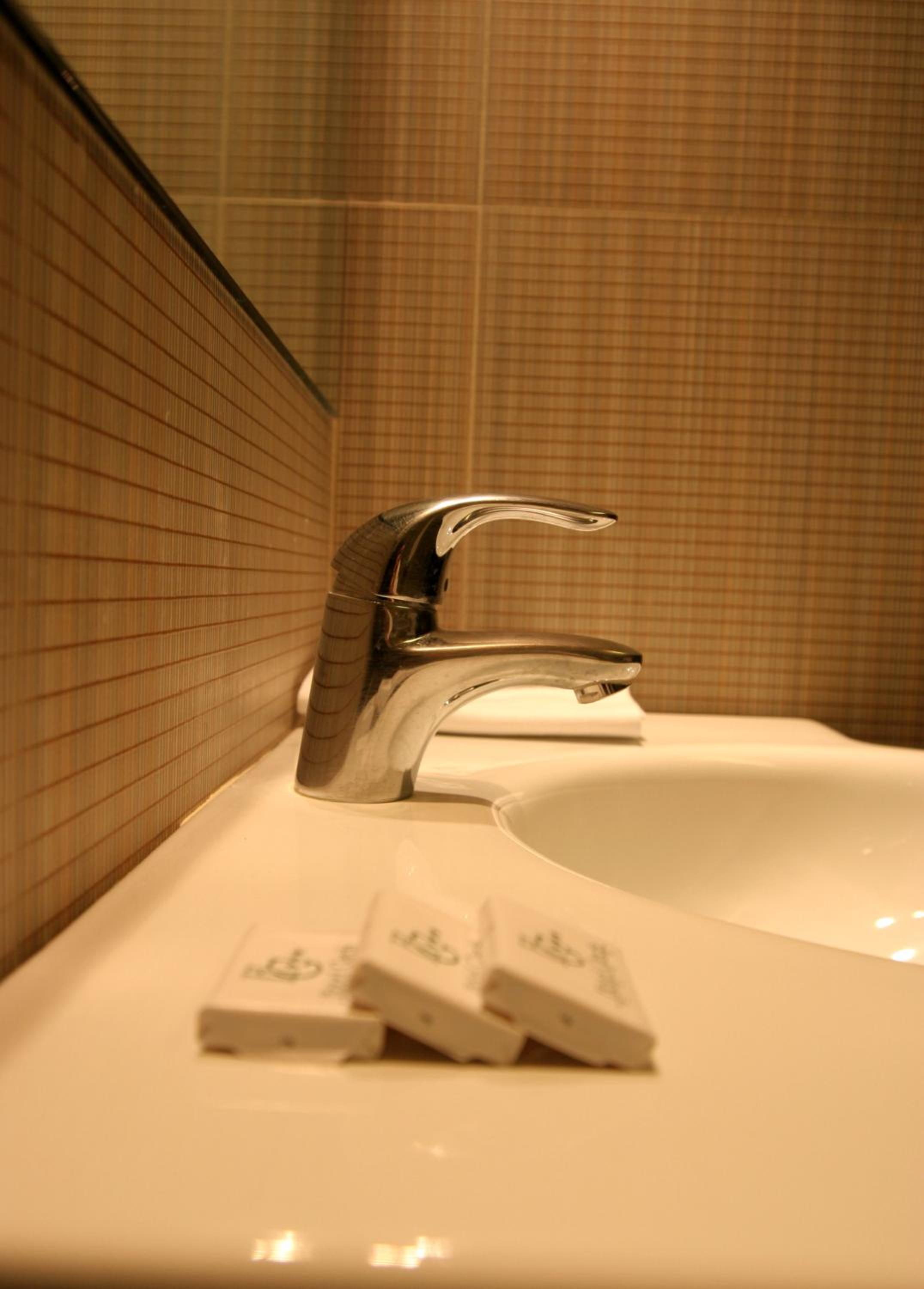 Economy Double or Twin Room