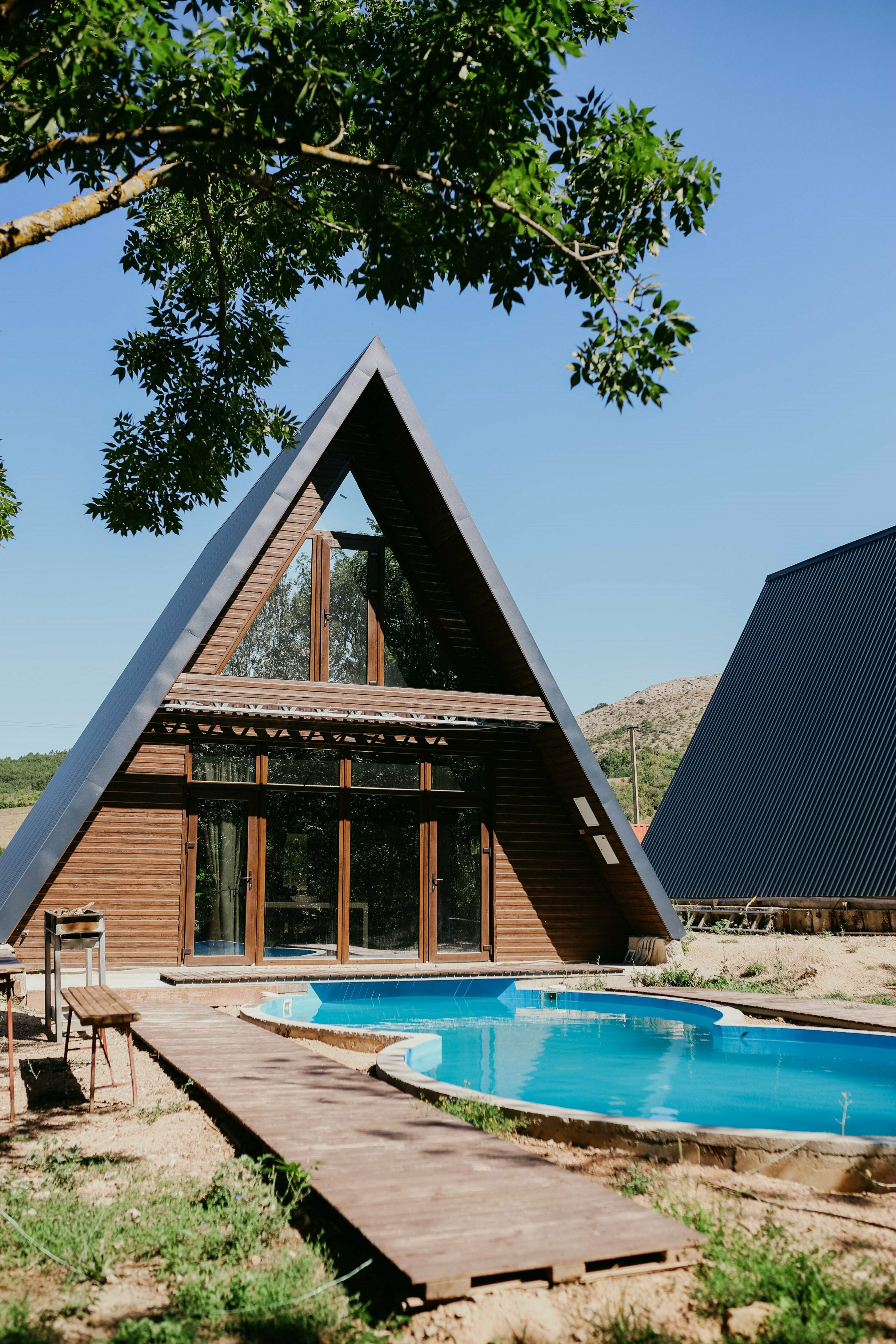 Коттедж с собственным бассейном