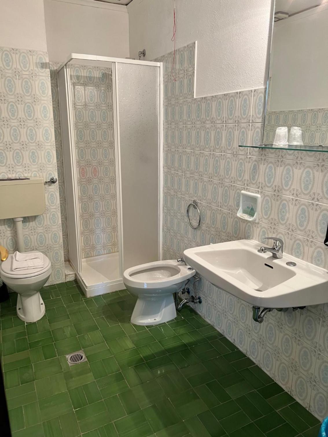 Economy Quadruple Room