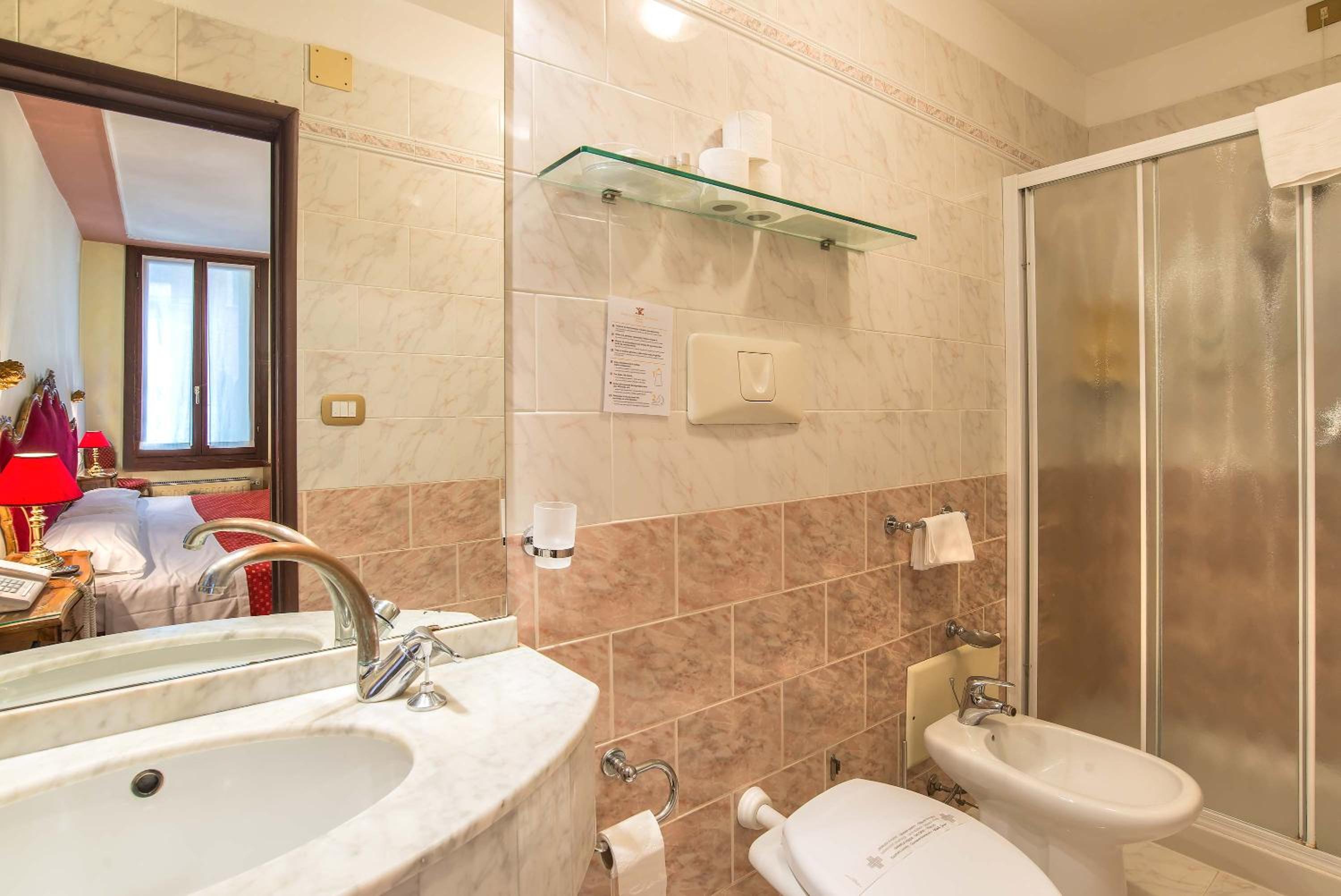Comfort Double or Twin Room