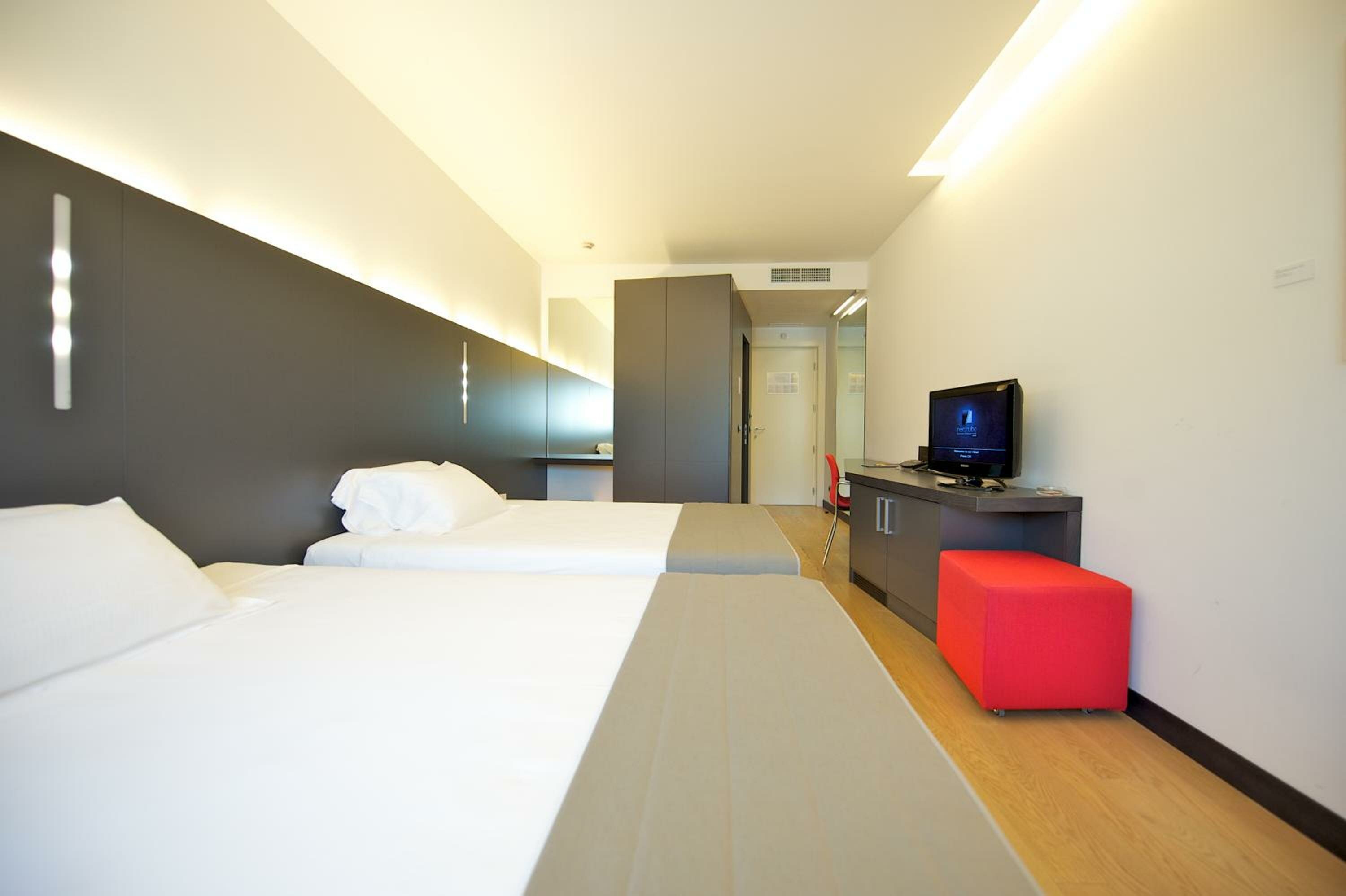 Family Room with Two Queen Beds