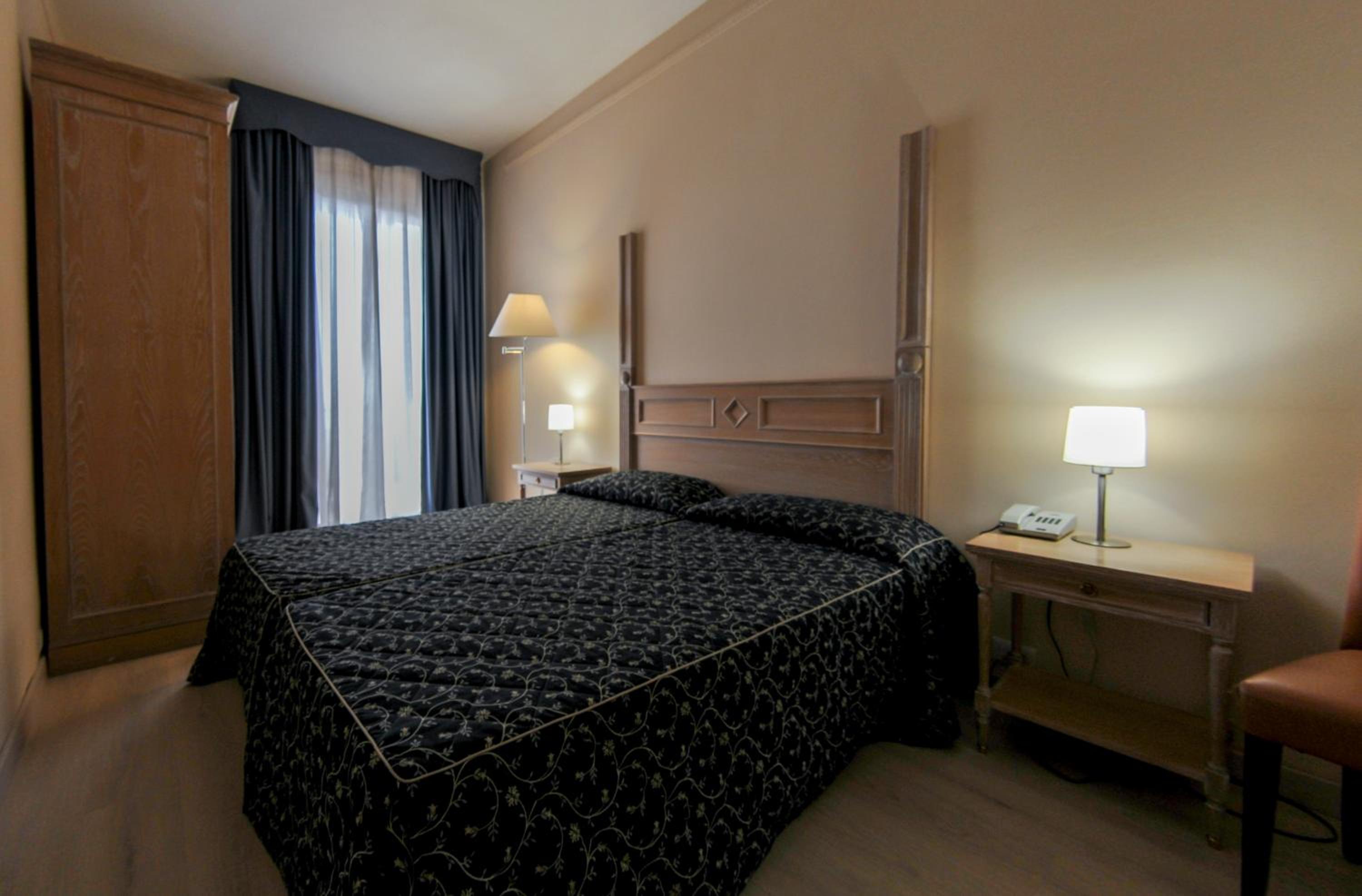 Superior Family Room