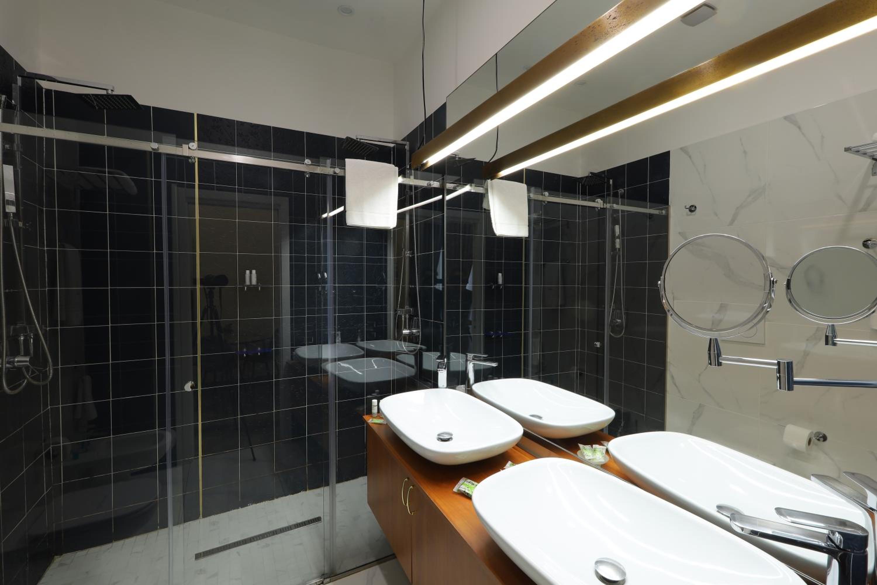 Deluxe Junior Suite