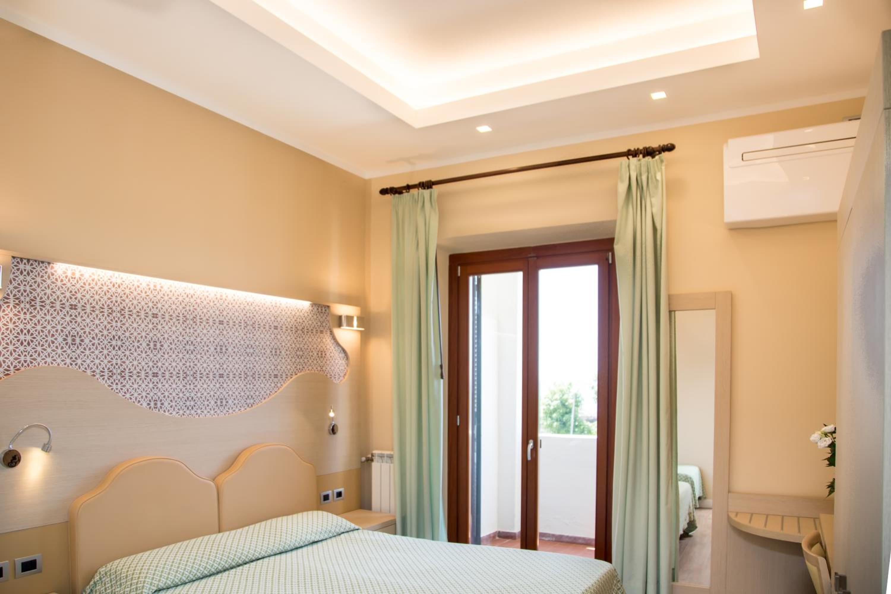 Superior Double or Twin Room with Sea View