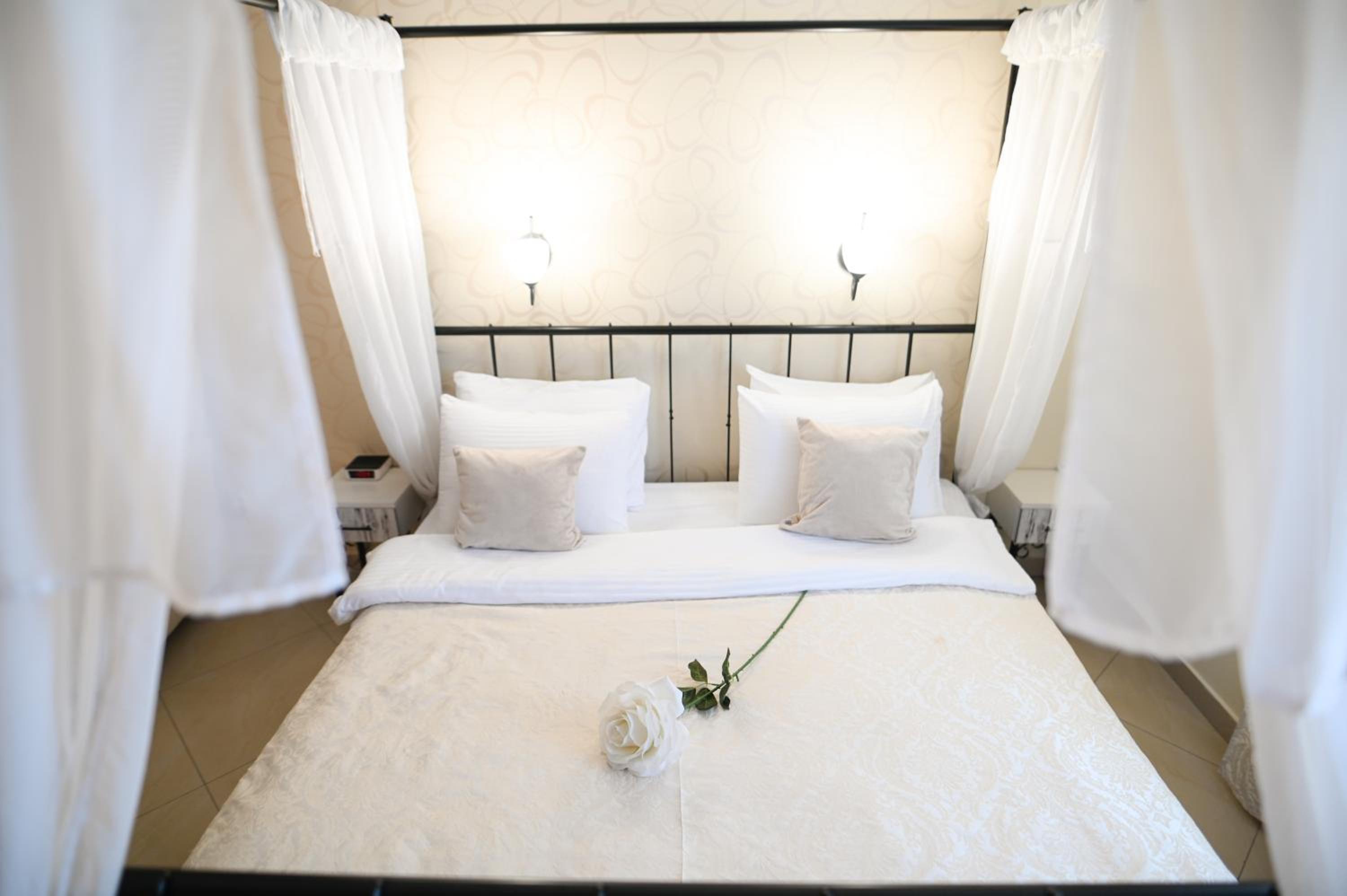 Junior Suite with Spa Bath