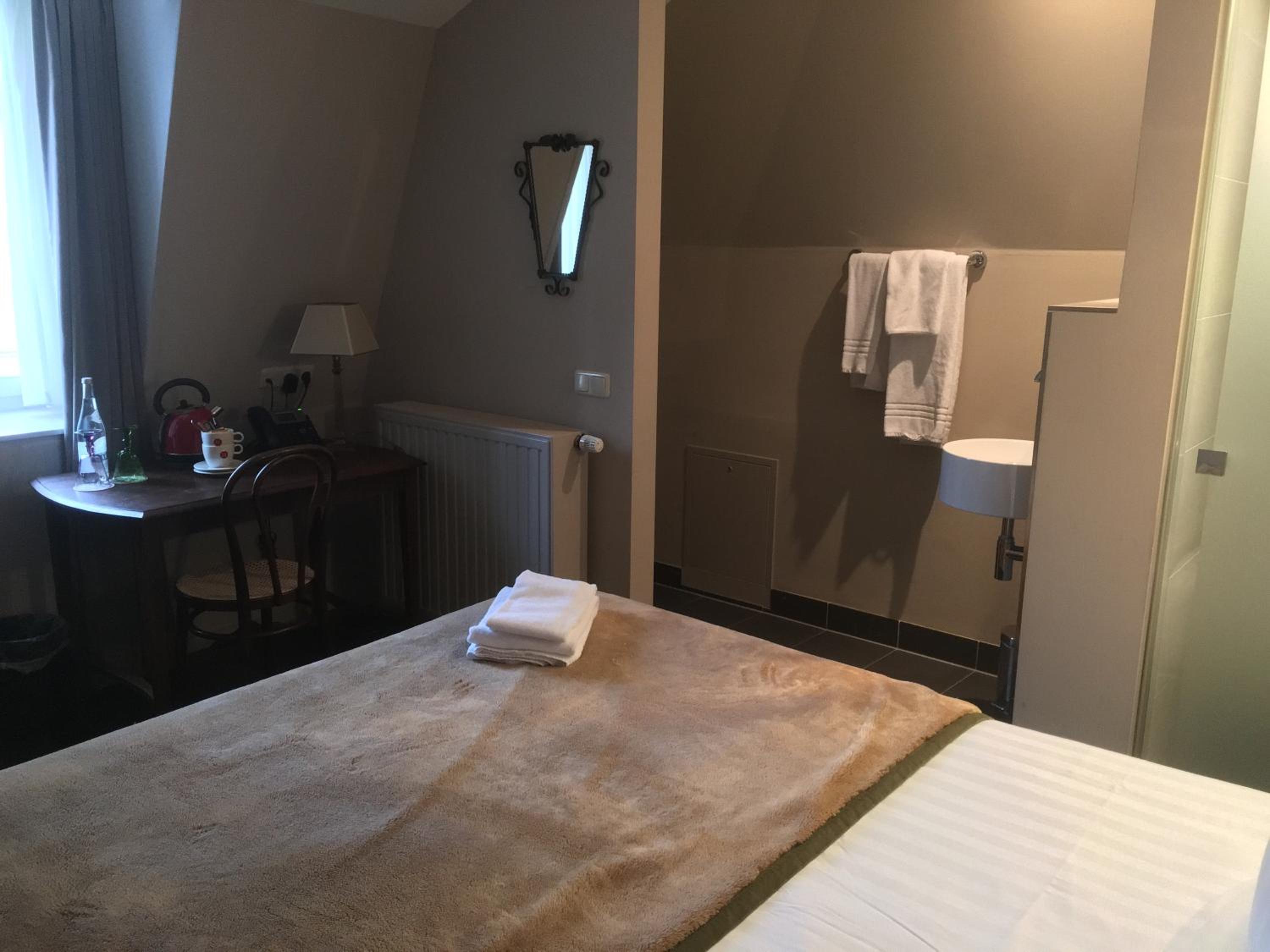 Basic Double or Twin Room