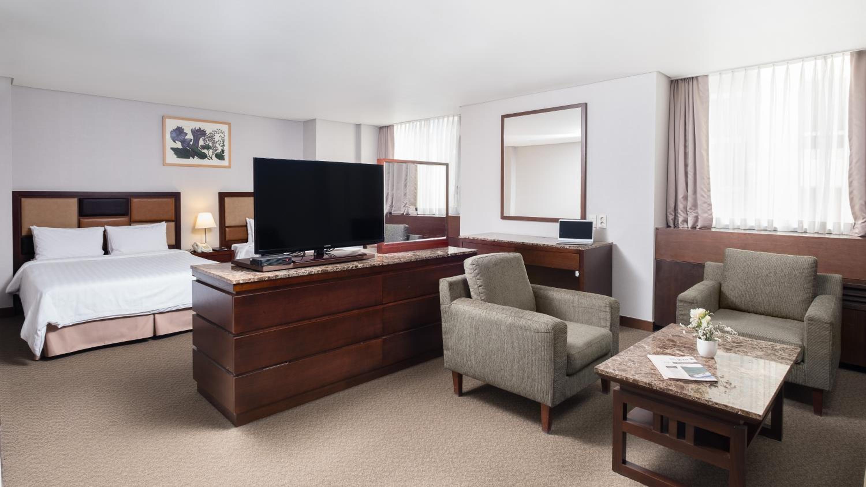 Junior Suite