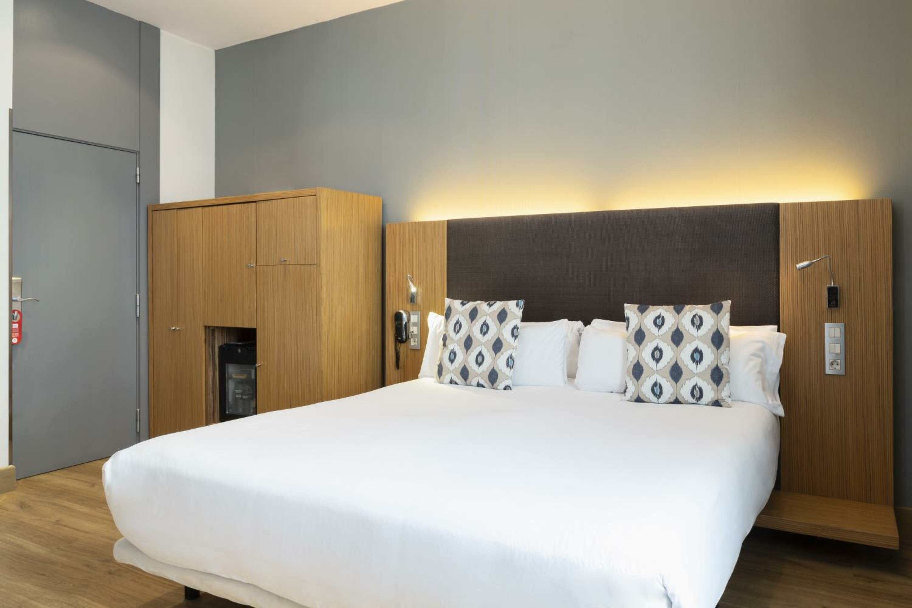 Quadruple Room with Balcony