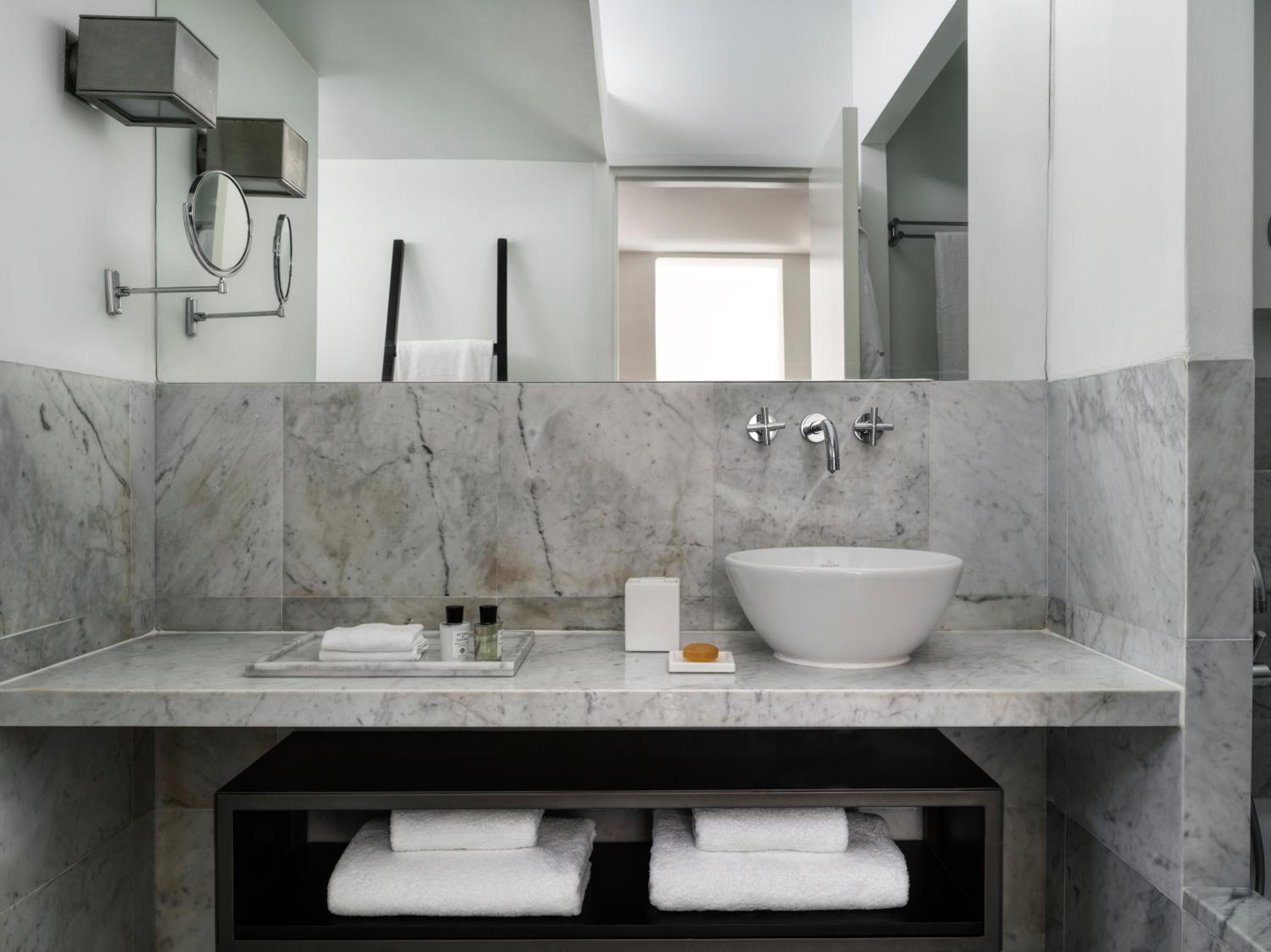  Sea Front Kyma Suite