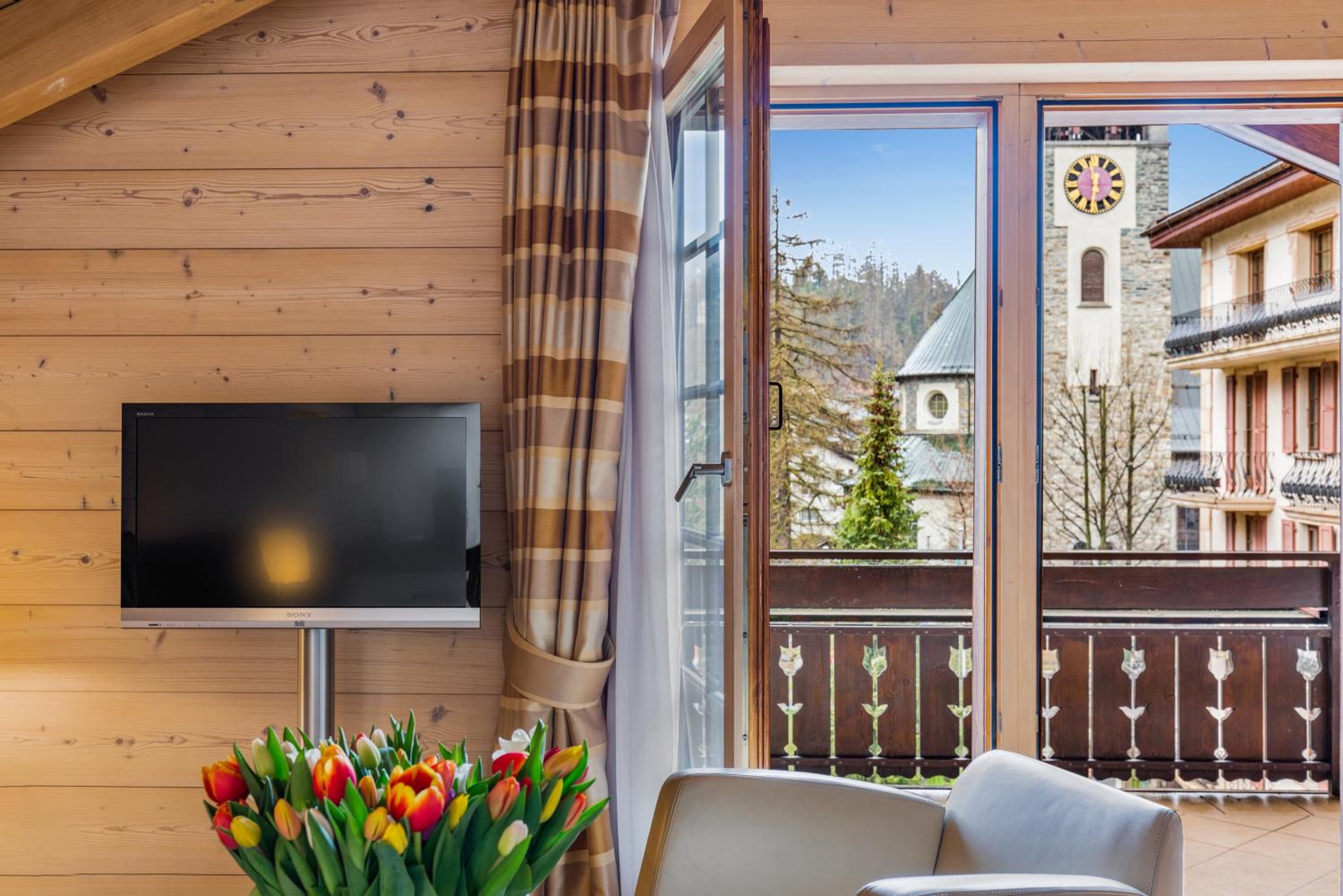 Chalet Suite with Balcony