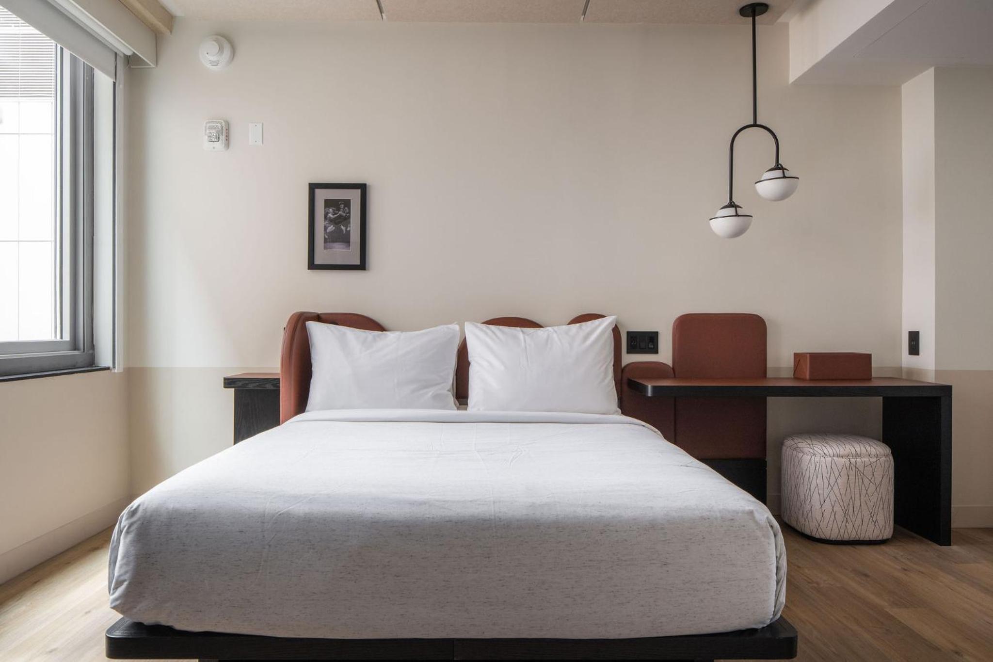 Queen Room - Hearing Access