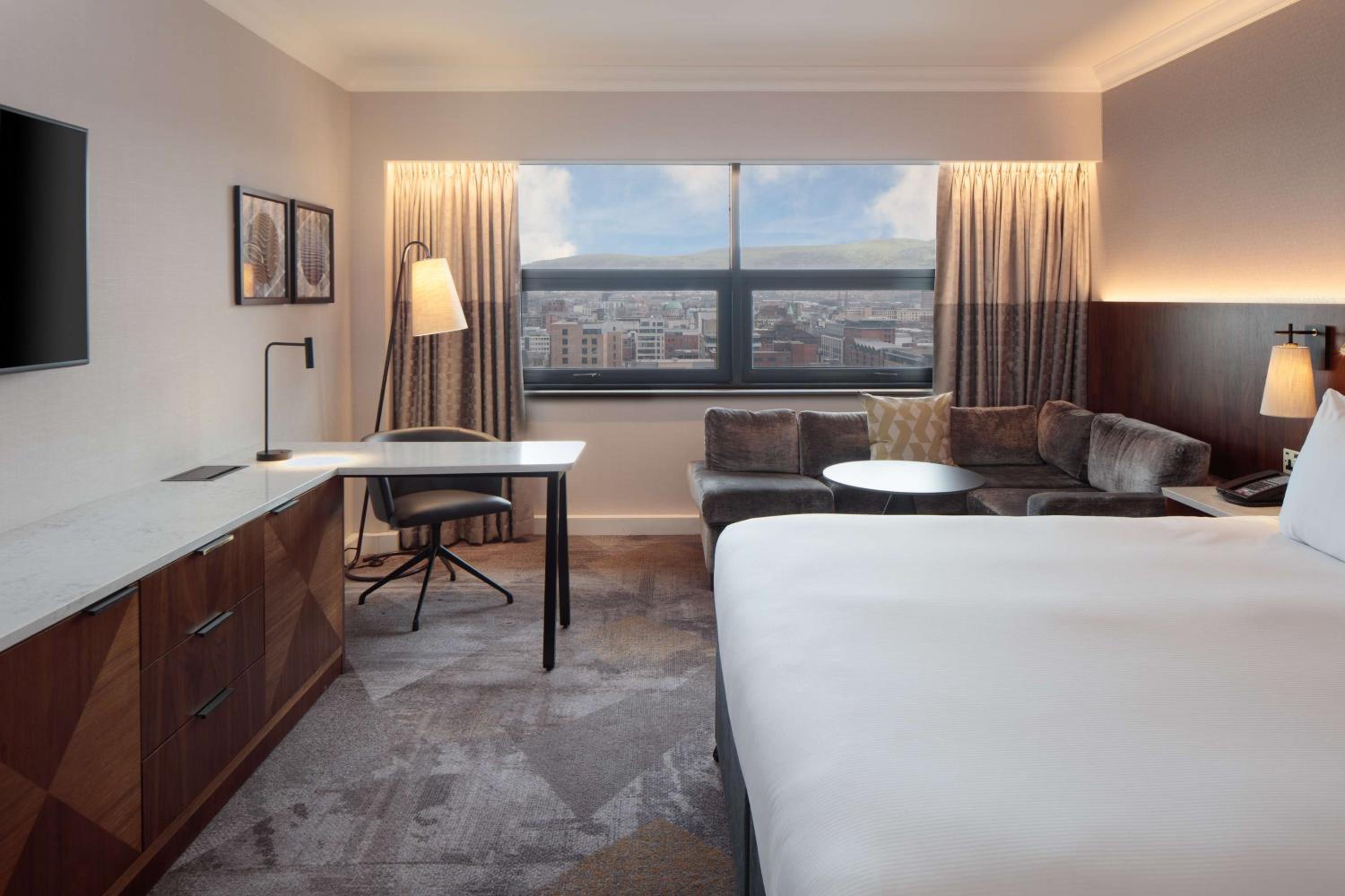 Executive King Room - Lounge Access