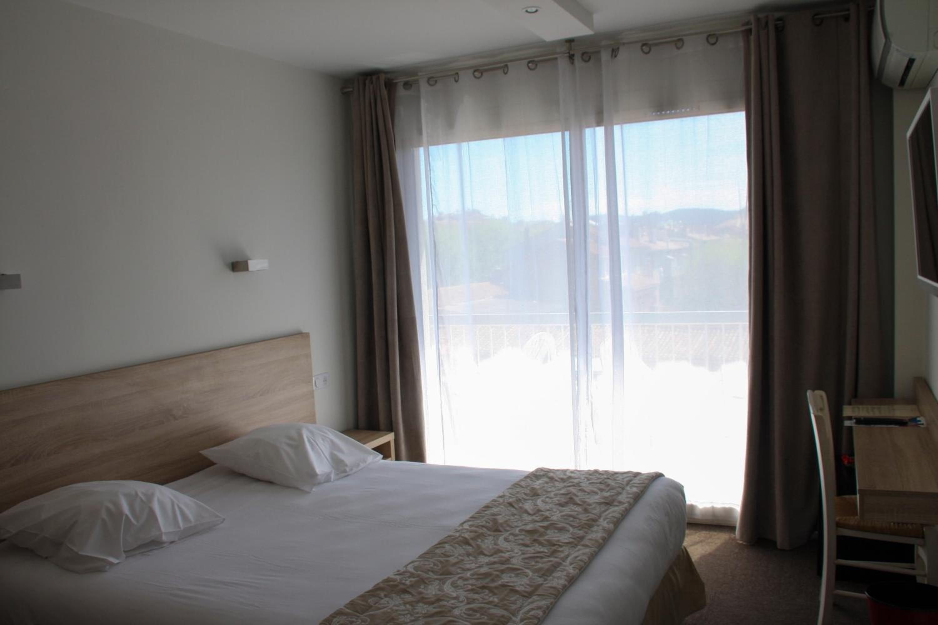 Standard Double Room Courtyard Side