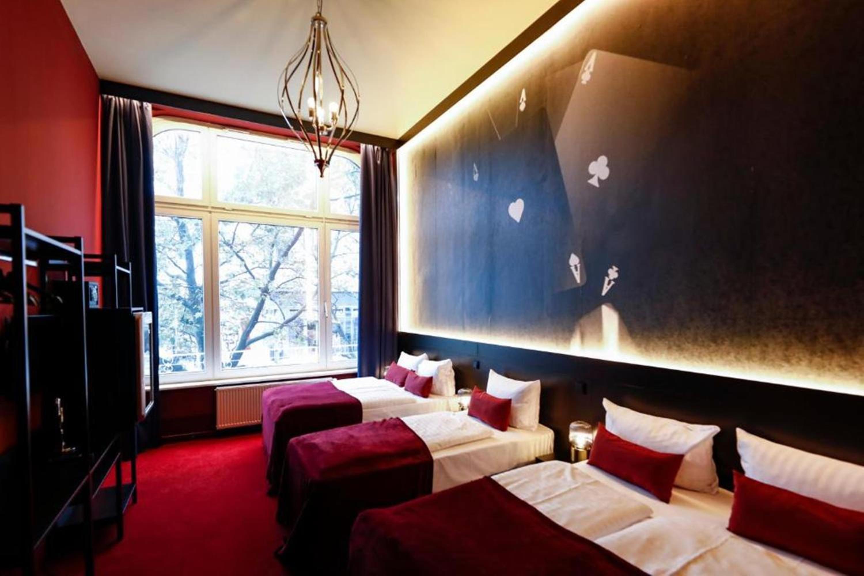 Casino Quintuple Room