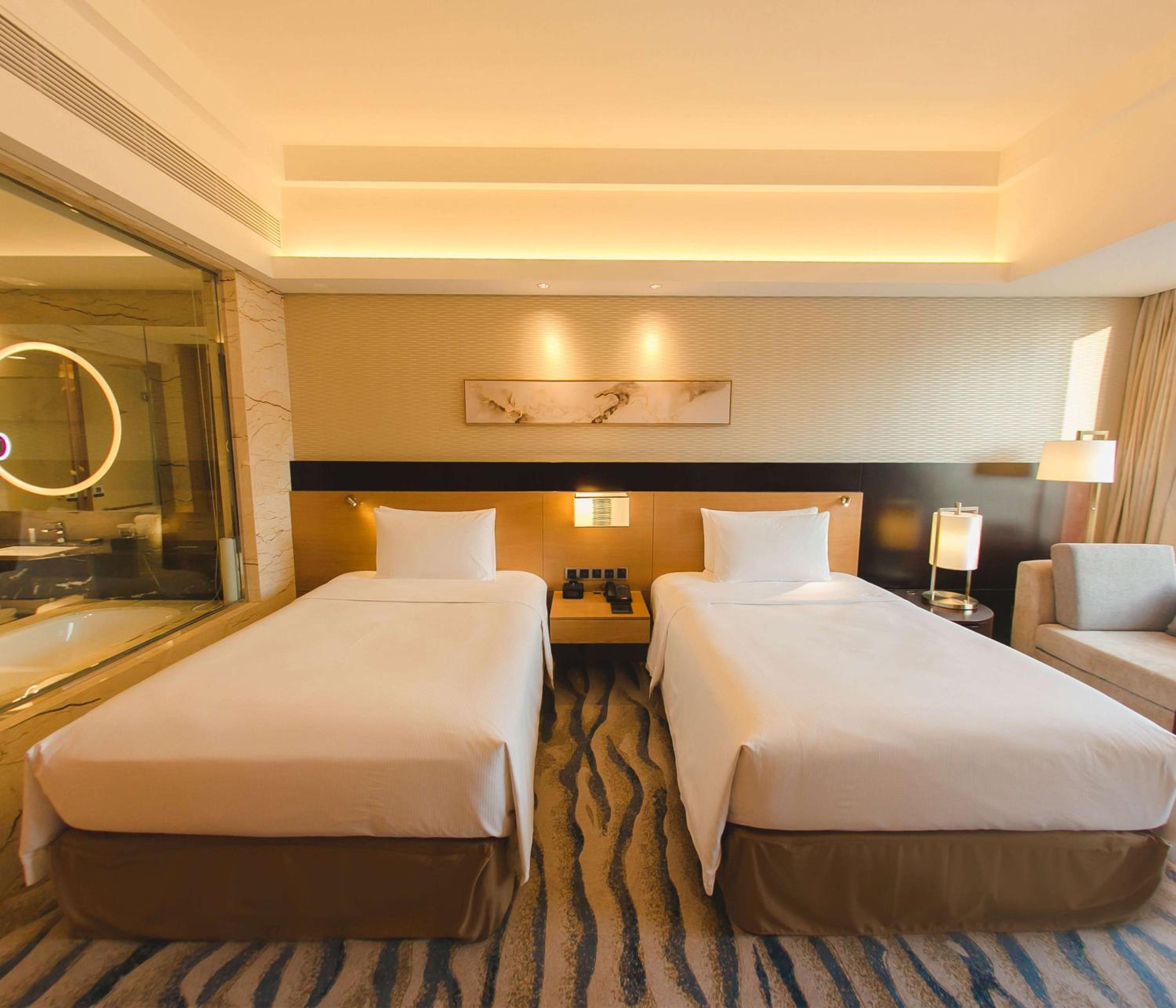 Deluxe Twin Room with Sea View