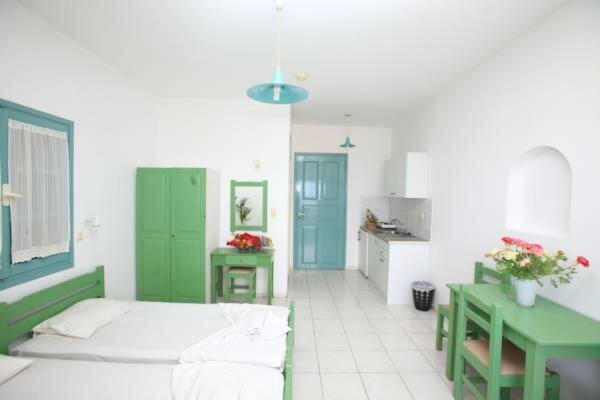 Triple Standard Studio