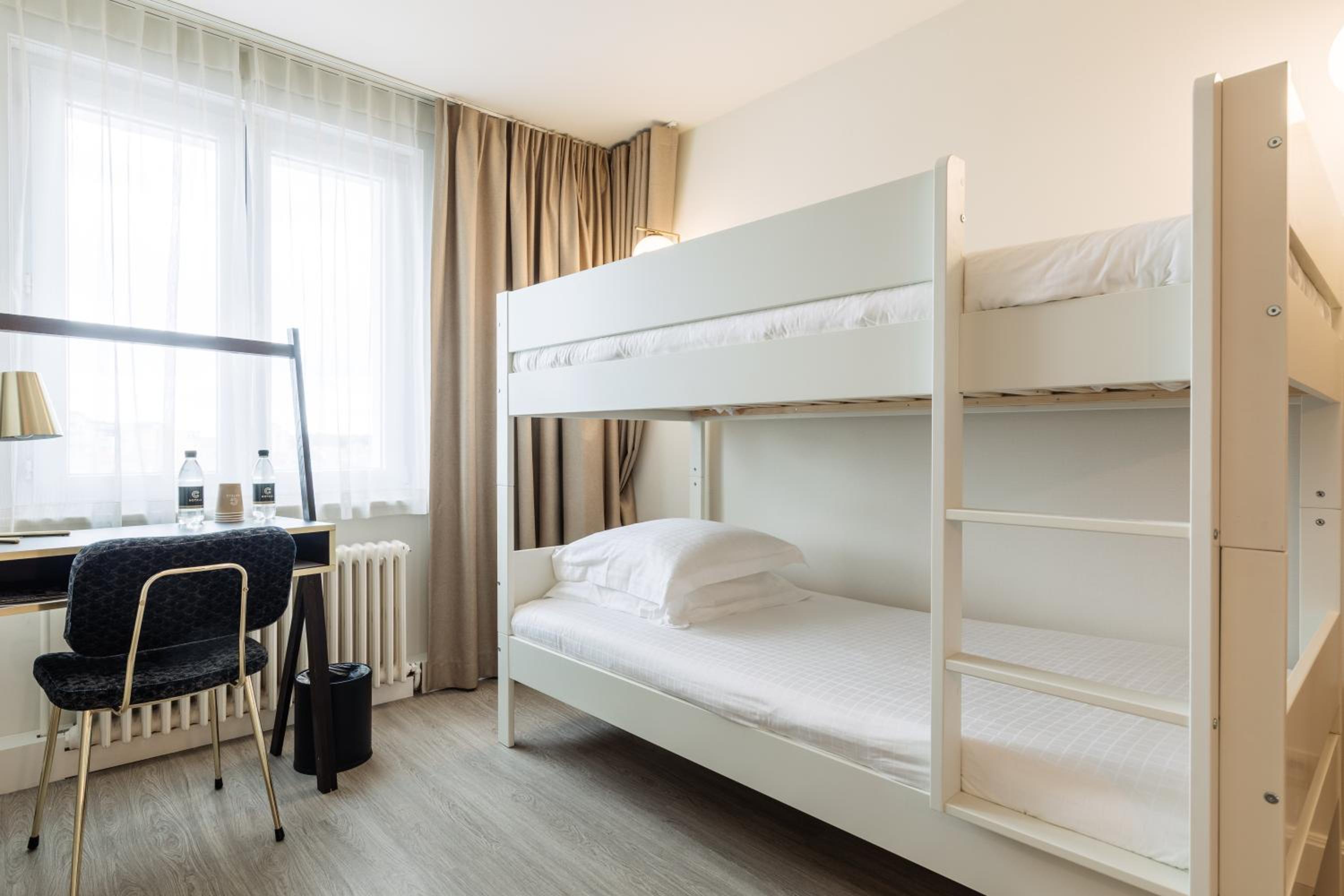 Family Room Courtyard